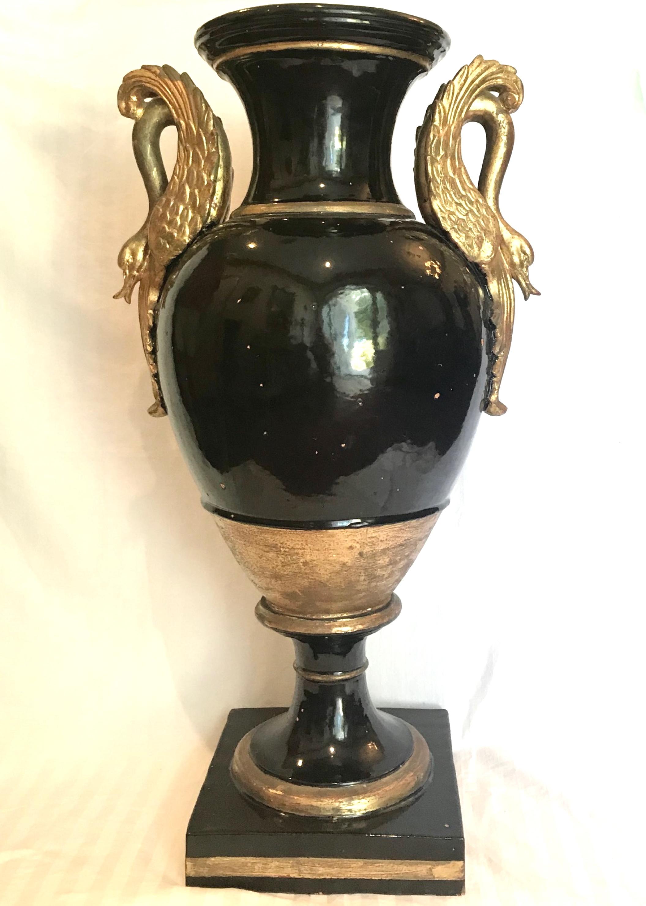 french vase urn