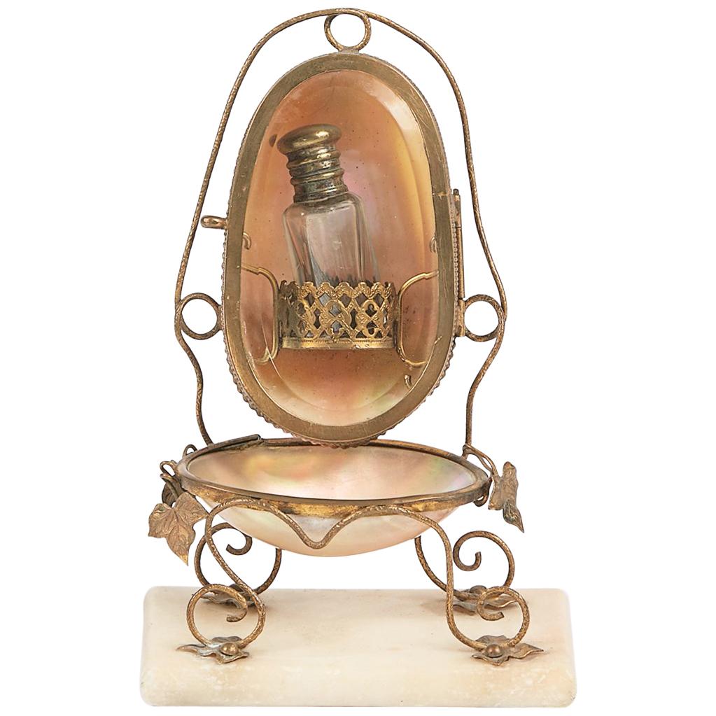19th Century Mahogany Bottle Holder For Sale At 1stDibs
