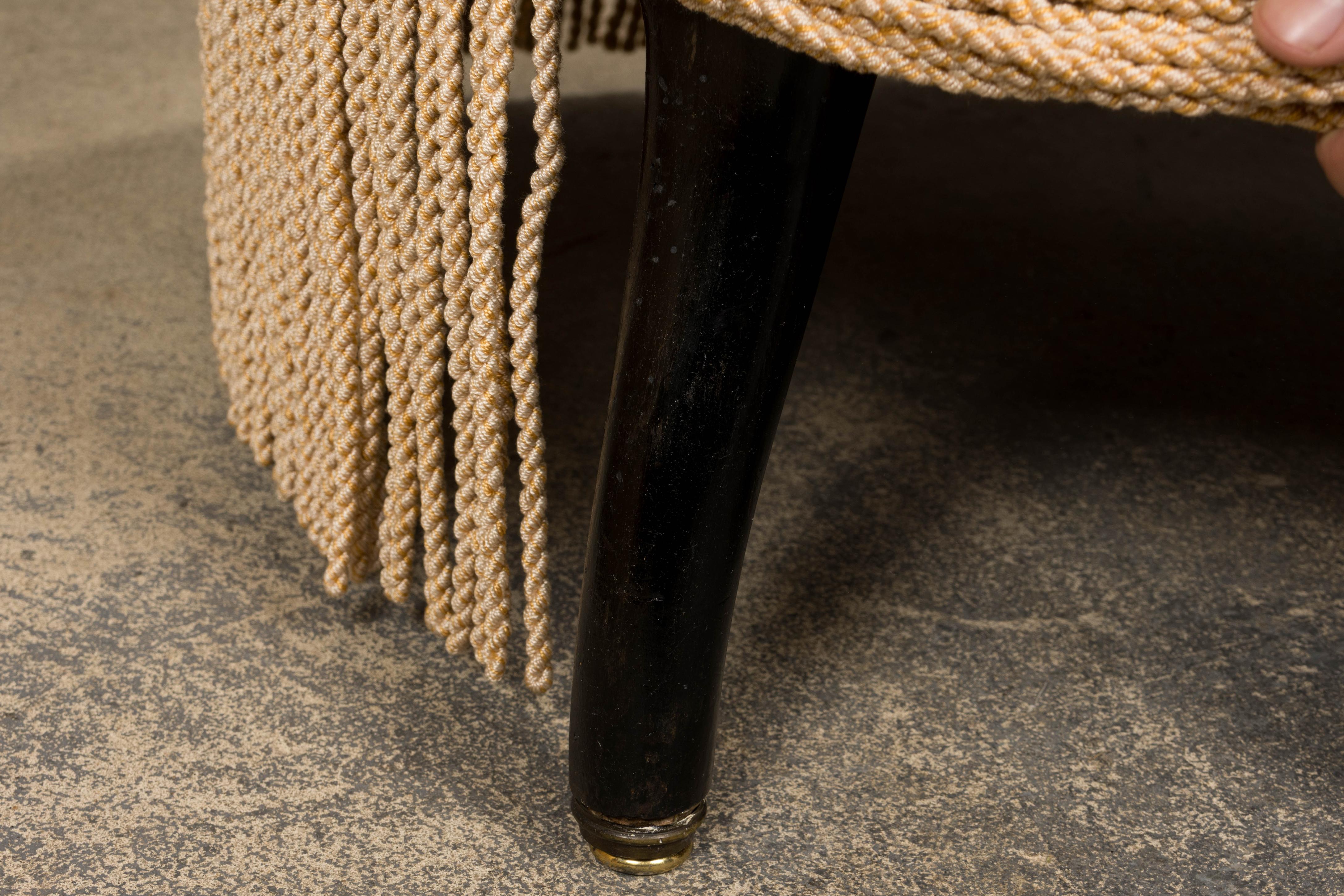 Fauteuils Napoléon III français du XIXe siècle avec velours ocre crème - une paire en vente 7