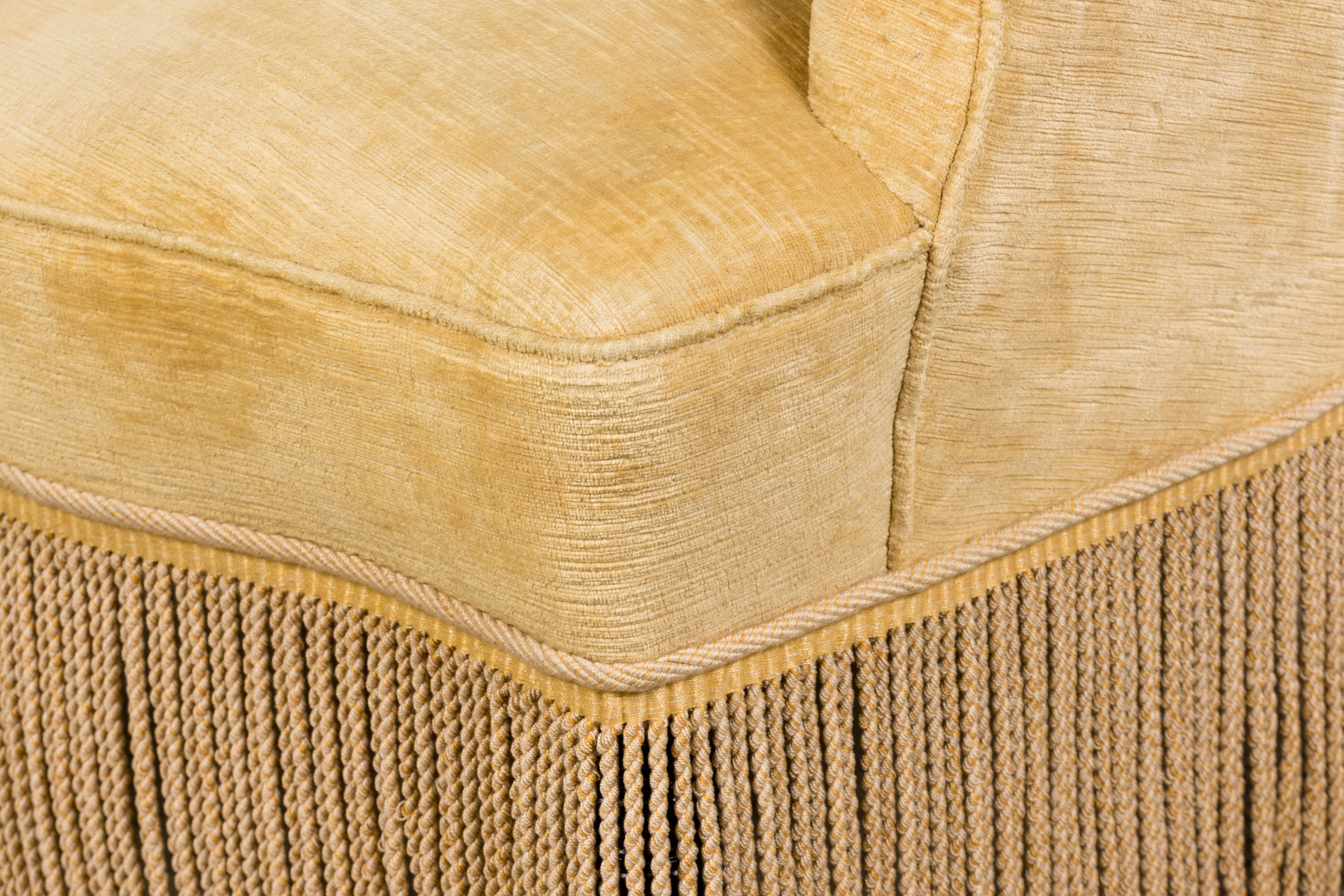 Fauteuils Napoléon III français du XIXe siècle avec velours ocre crème - une paire en vente 13