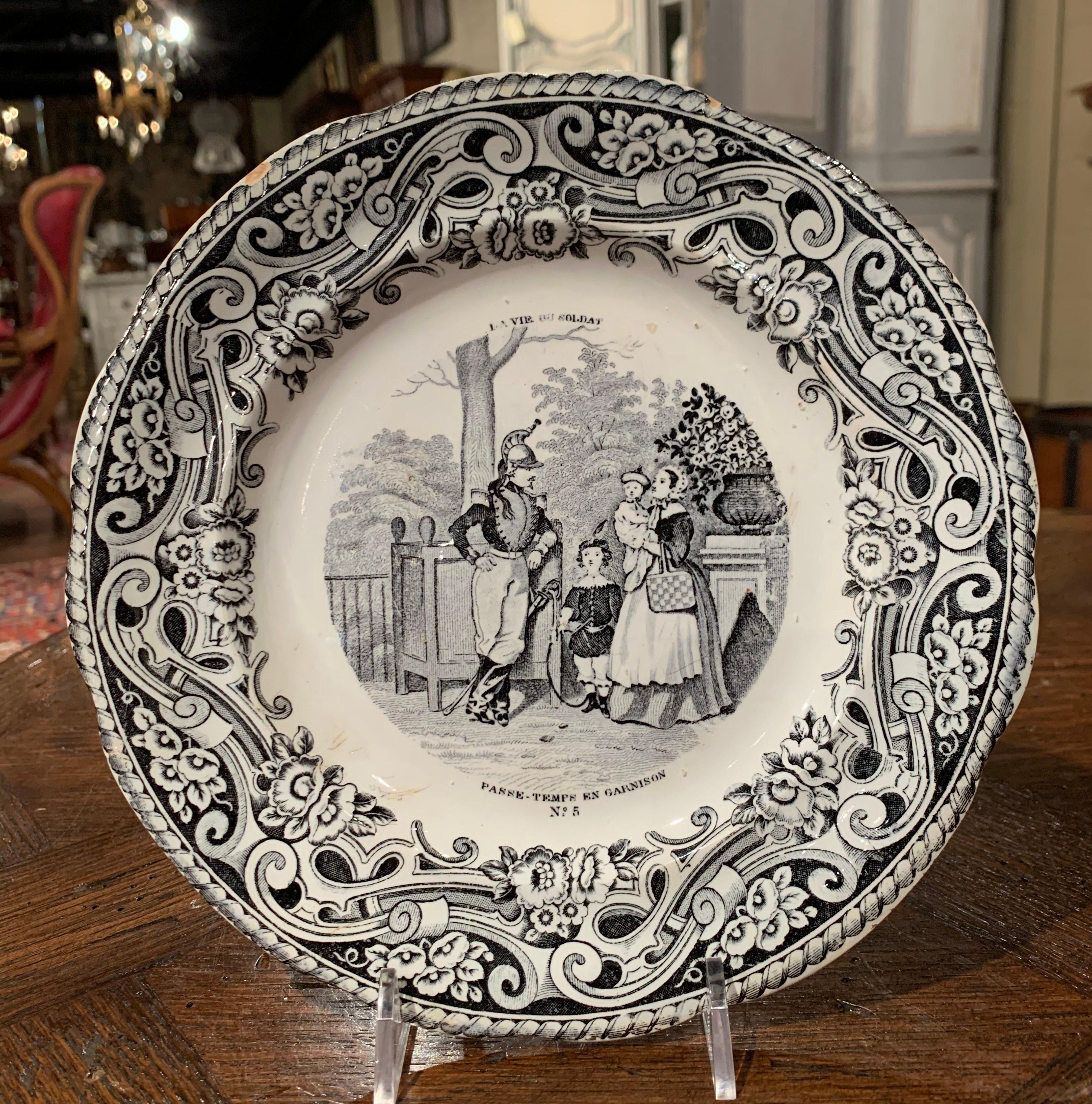 19th Century French Napoleon III Black and White Plates from Gien, Set of 8 2