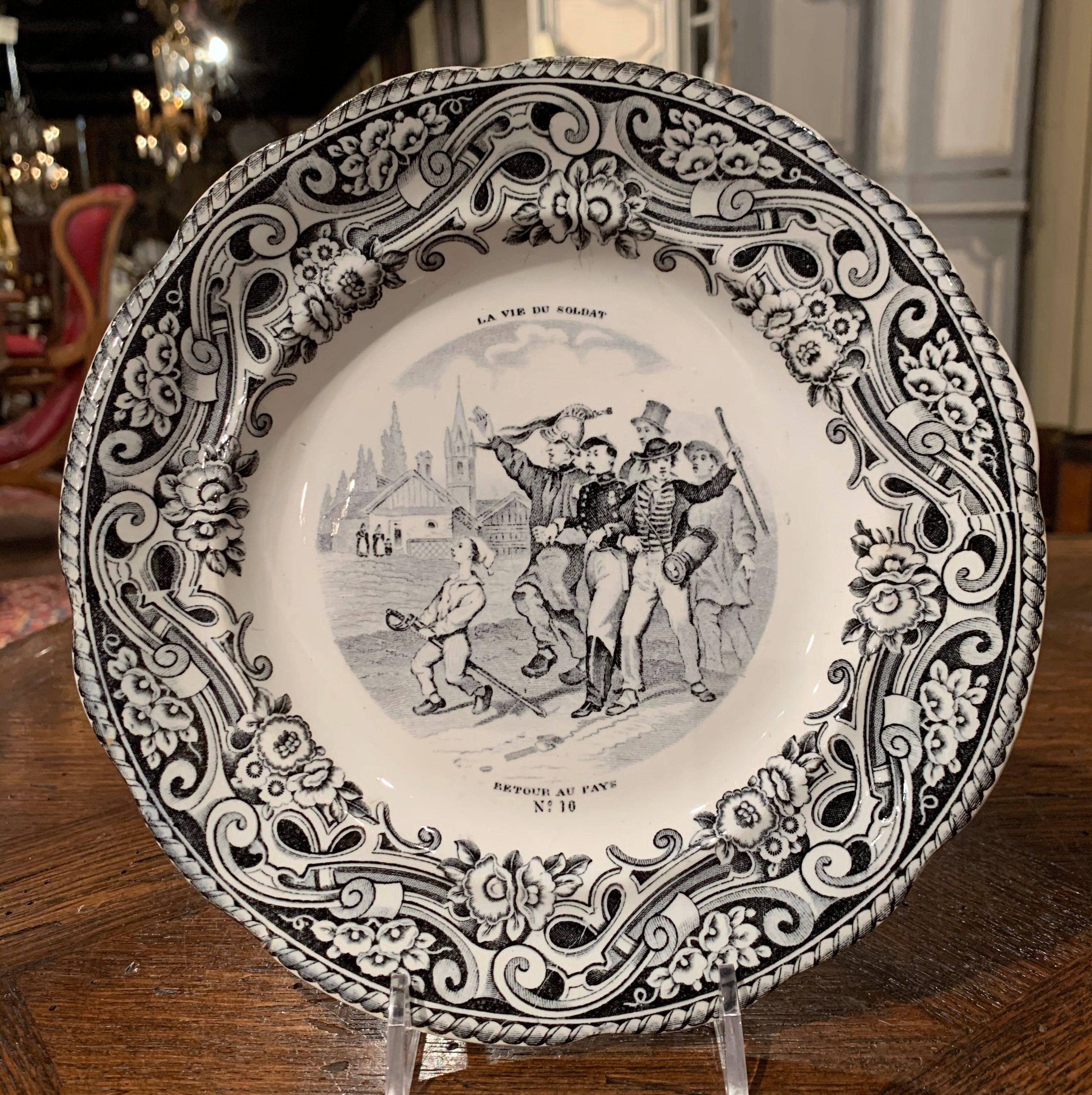 19th Century French Napoleon III Black and White Plates from Gien, Set of 8 1