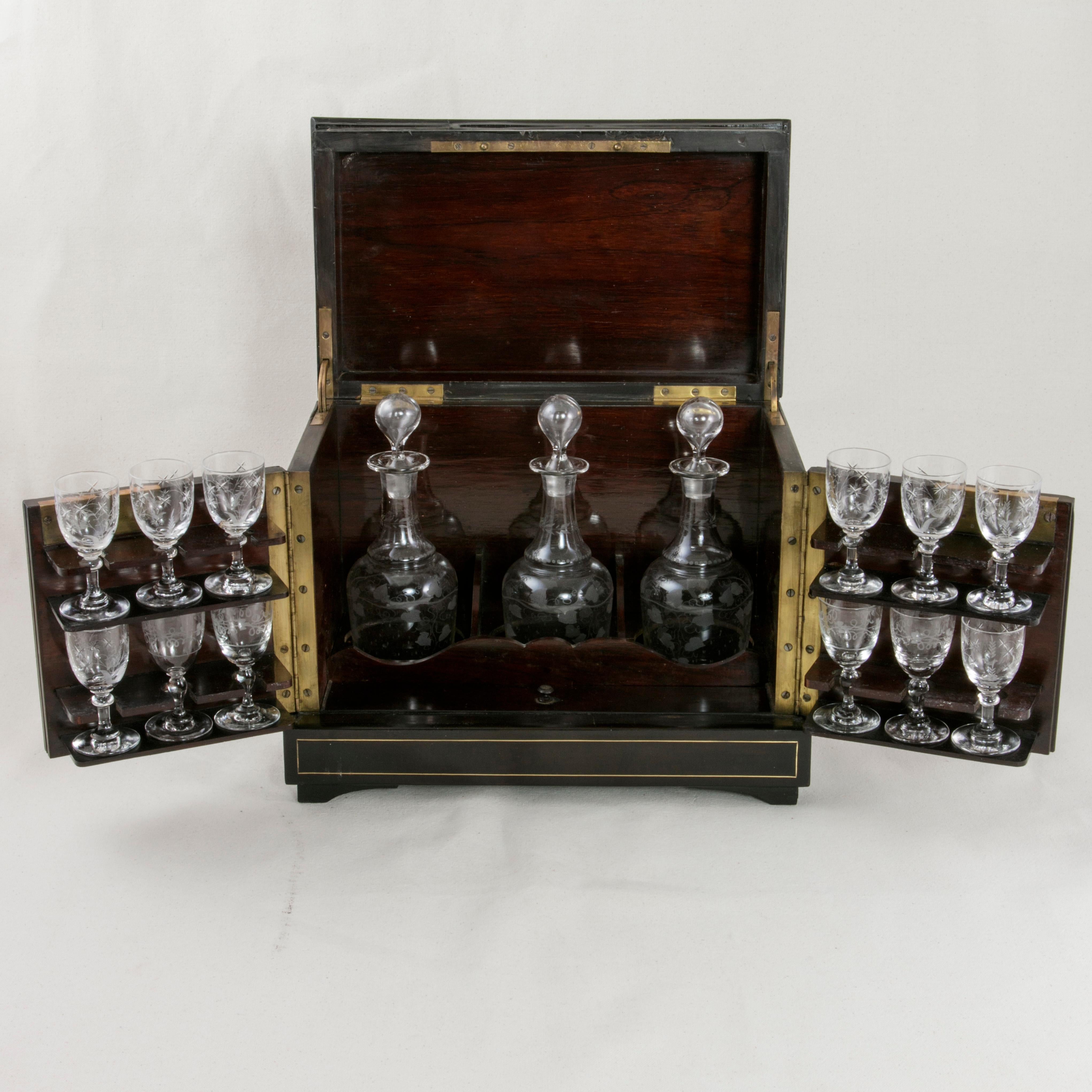 19th Century French Napoleon III Black Lacquer Cave a Liqueur or  Tantalus For Sale 8