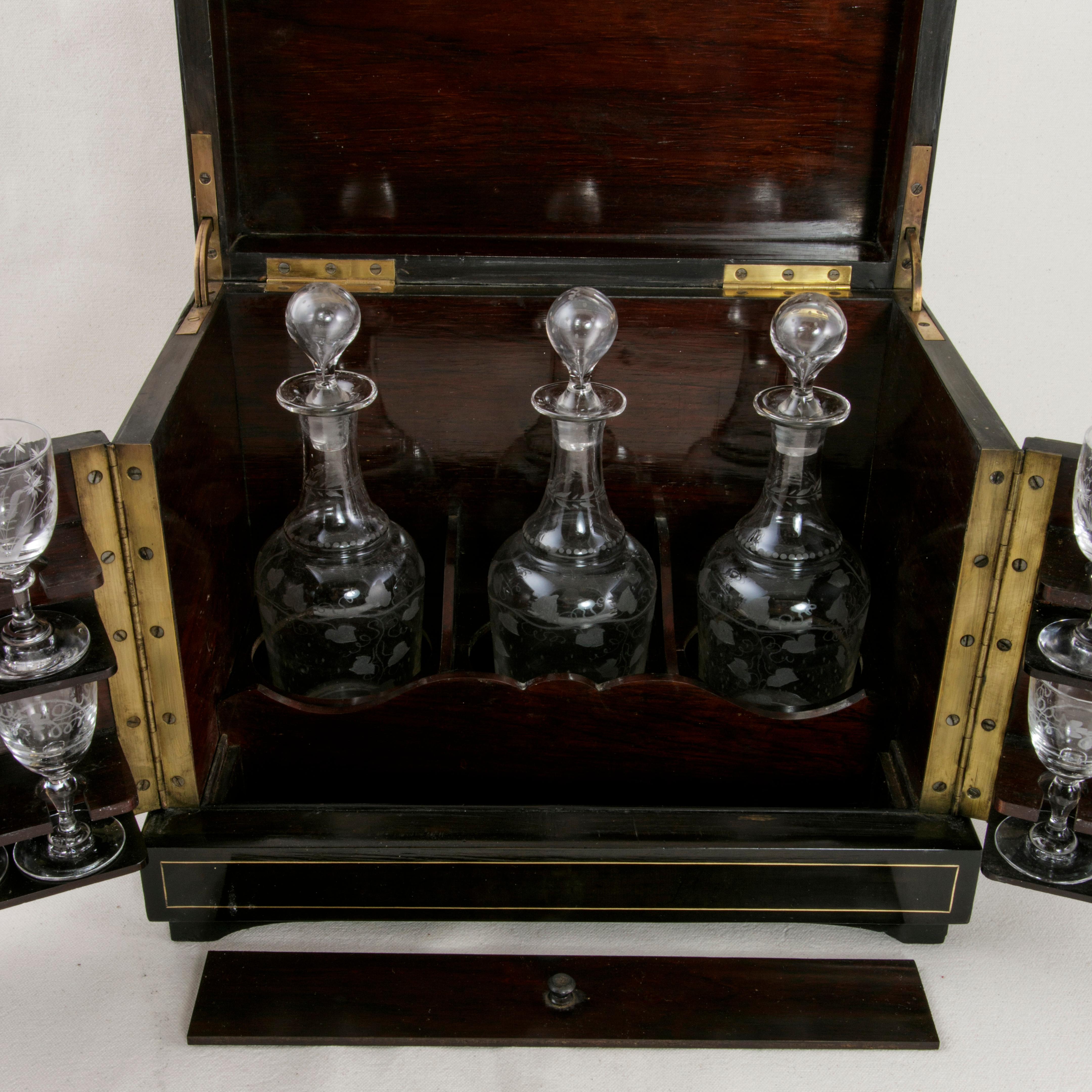 19th Century French Napoleon III Black Lacquer Cave a Liqueur or  Tantalus For Sale 9