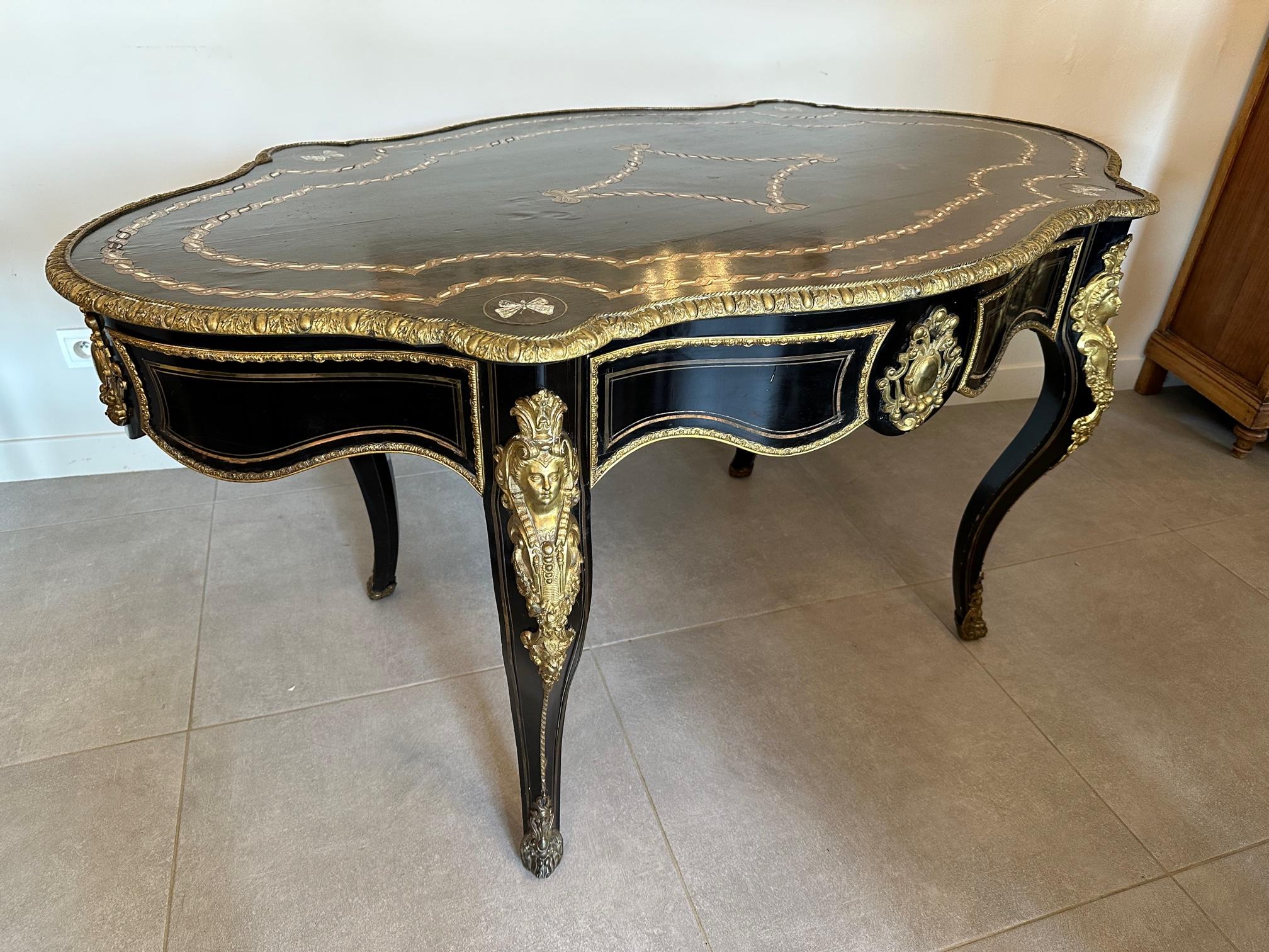 19th century French Napoleon III Blackened Pear and Bronze Desk In Good Condition In LEGNY, FR