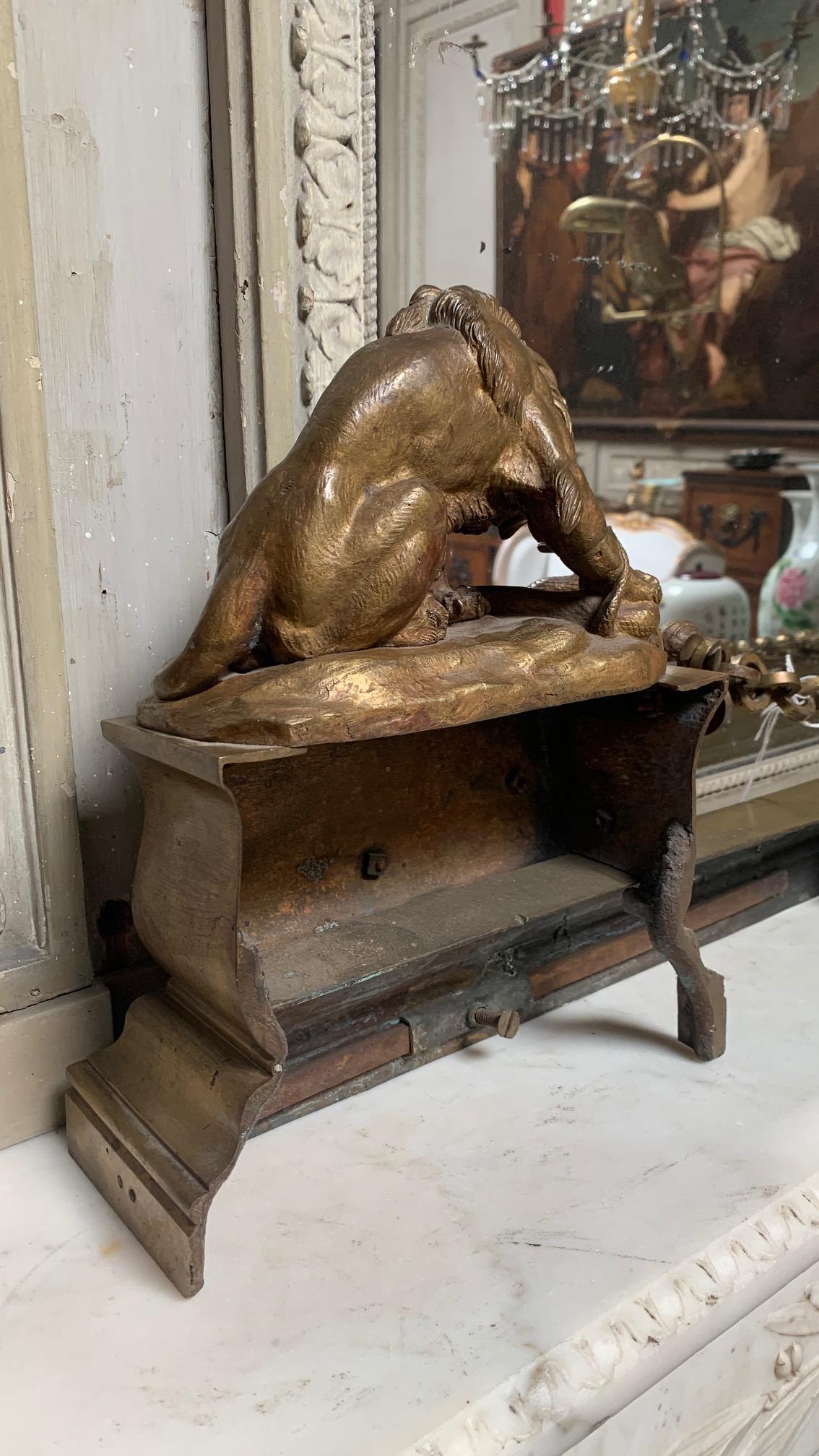 Pare-feu français du 19e siècle en bronze Napoléon III à motif d'Hercule et de Lion en vente 4