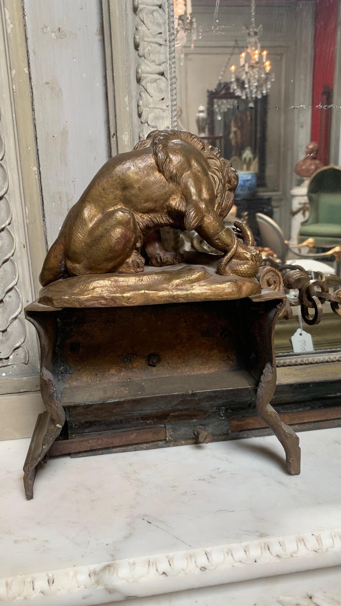 Pare-feu français du 19e siècle en bronze Napoléon III à motif d'Hercule et de Lion en vente 2