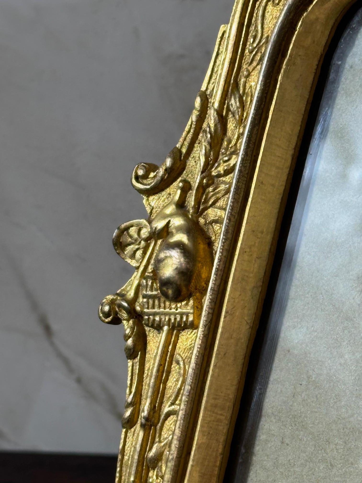 Cornice in bronzo Napoleone III francese del XIX secolo in vendita 4