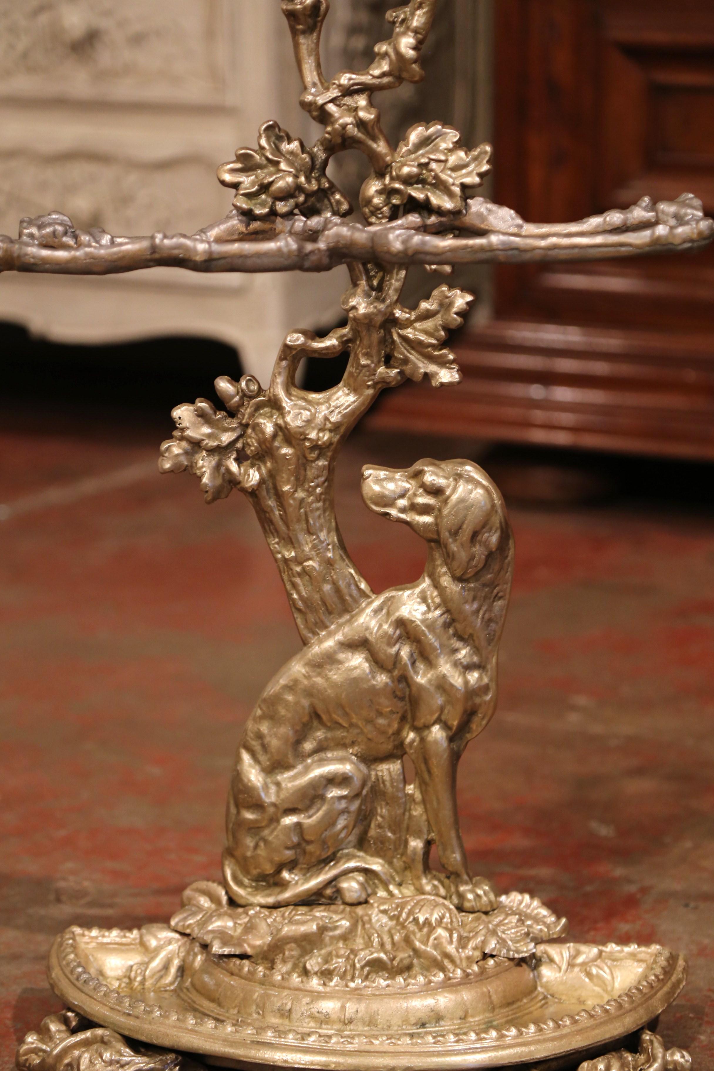 19th Century French Napoleon III Bronze Umbrella Stand with Dog Figure In Excellent Condition In Dallas, TX