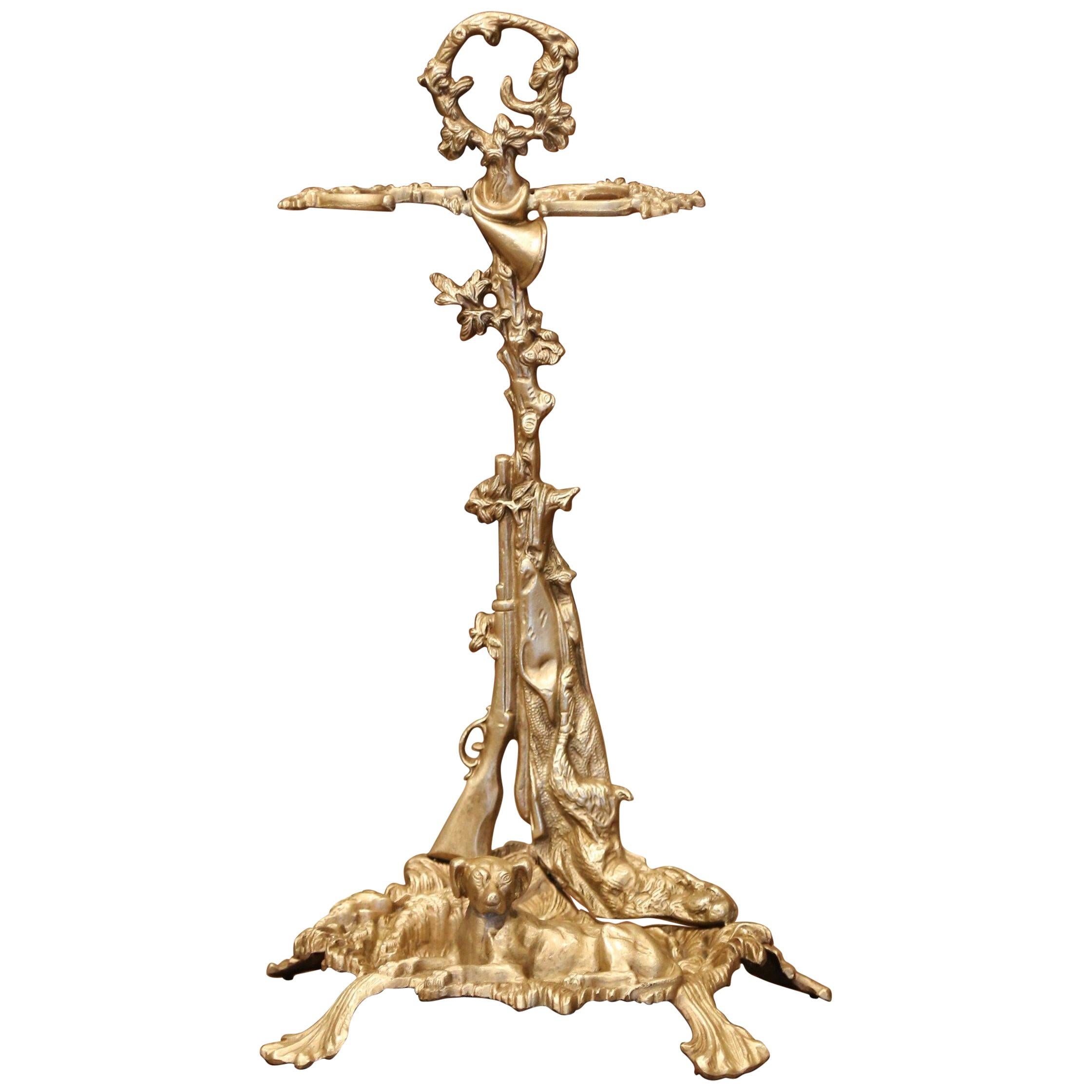19th Century French Napoleon III Bronze Umbrella Stand with Hunt Motifs For Sale