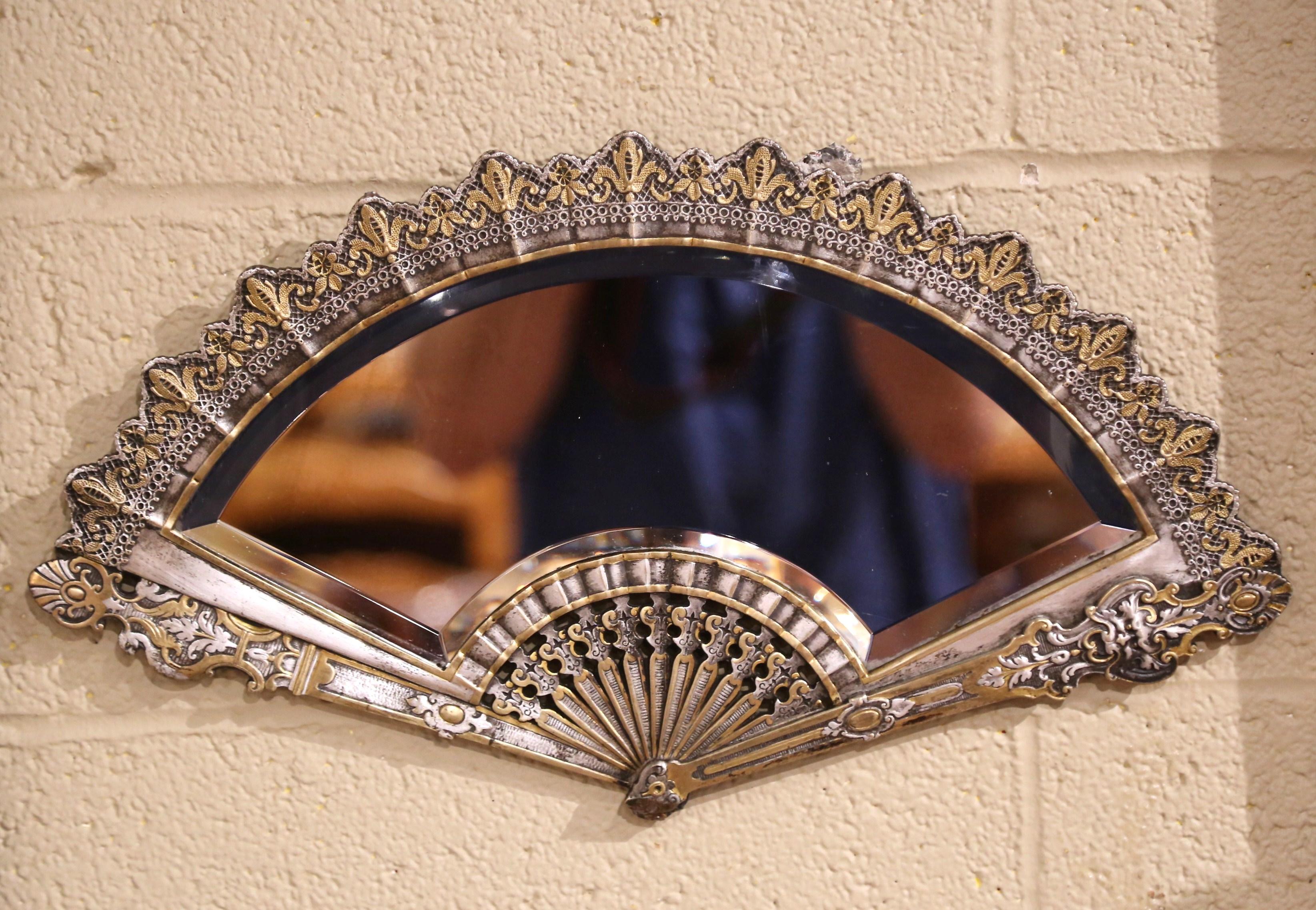 19th Century French Napoleon III Bronze Wall Fan Mirror with Beveled Glass For Sale 1