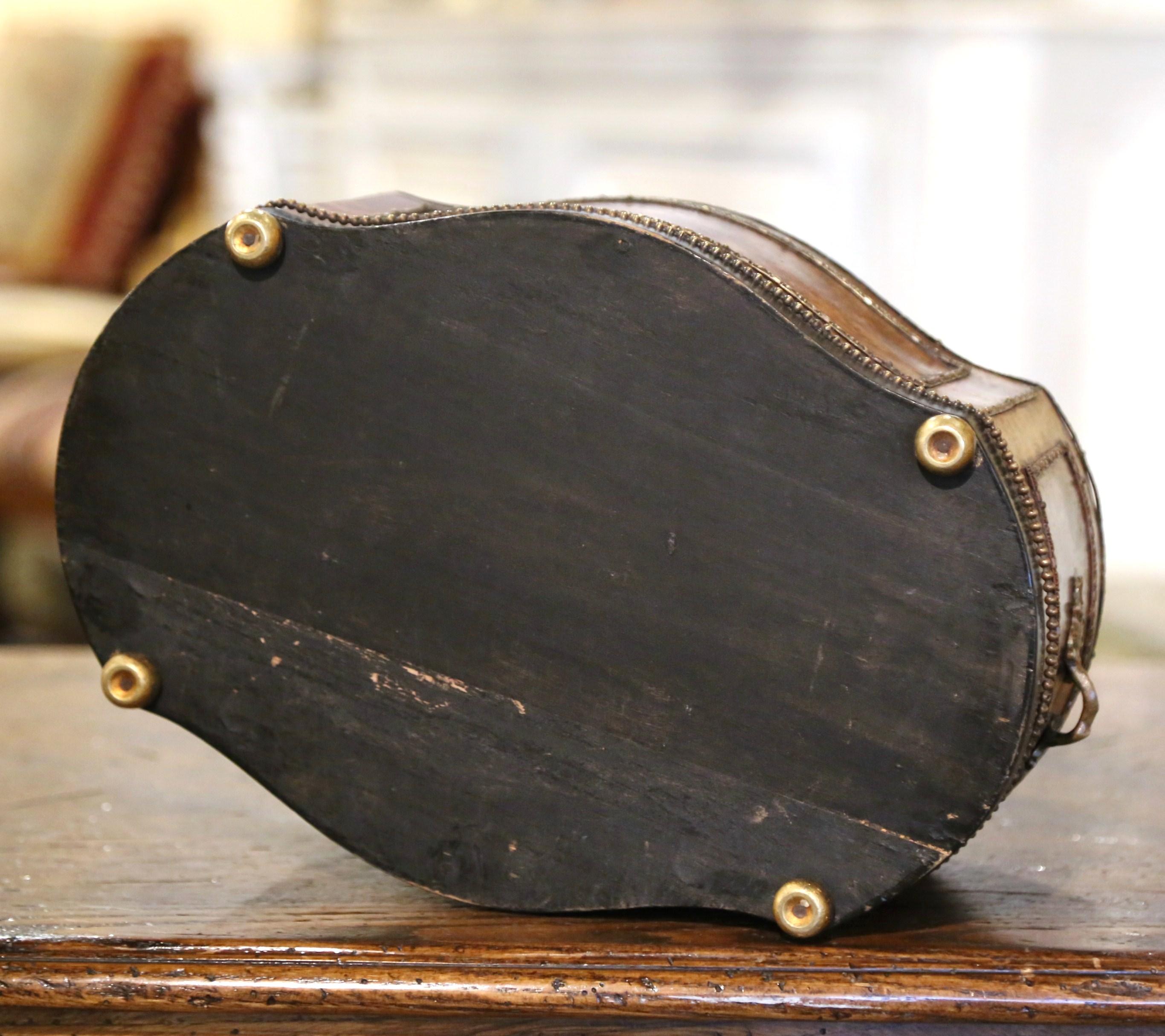 19th Century French Napoleon III Burl Walnut and Bronze Bombe Jardinière 4