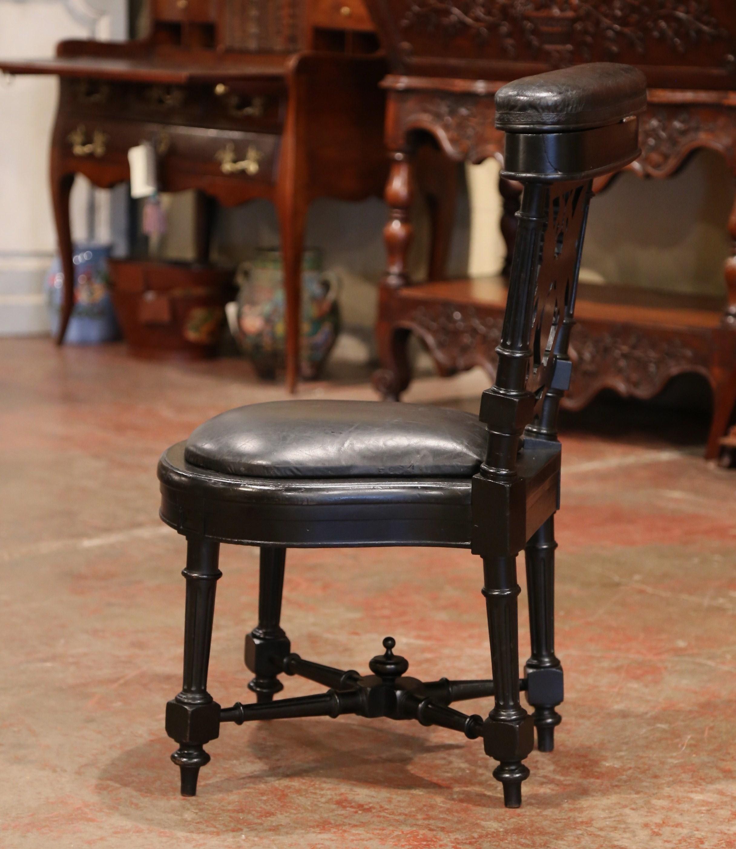 19th Century French Napoleon III Carved Ebonized Cigar Chair with Leather Top 2