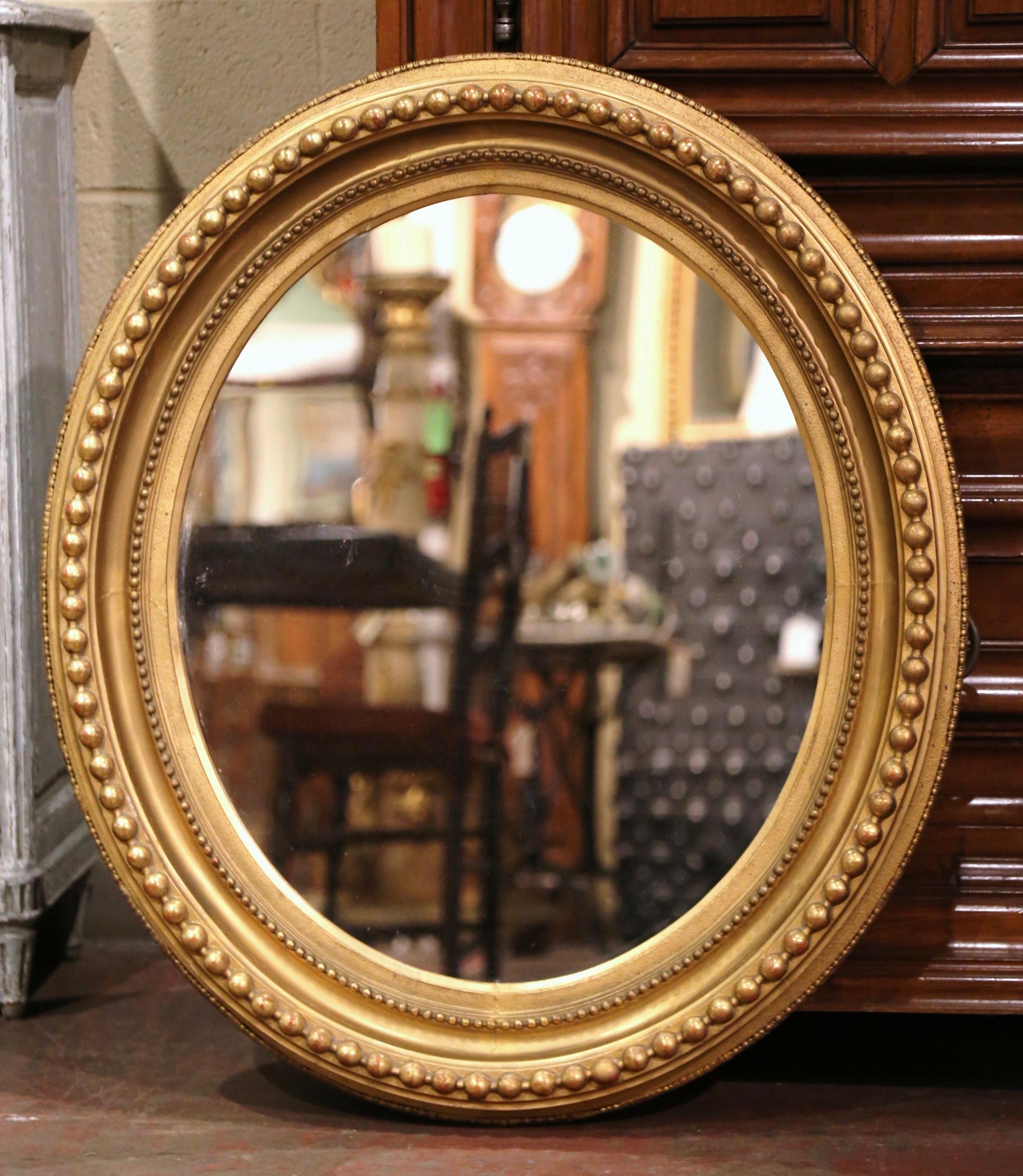 19th Century, French, Napoleon III Carved Giltwood Oval Wall Mirror  In Excellent Condition For Sale In Dallas, TX