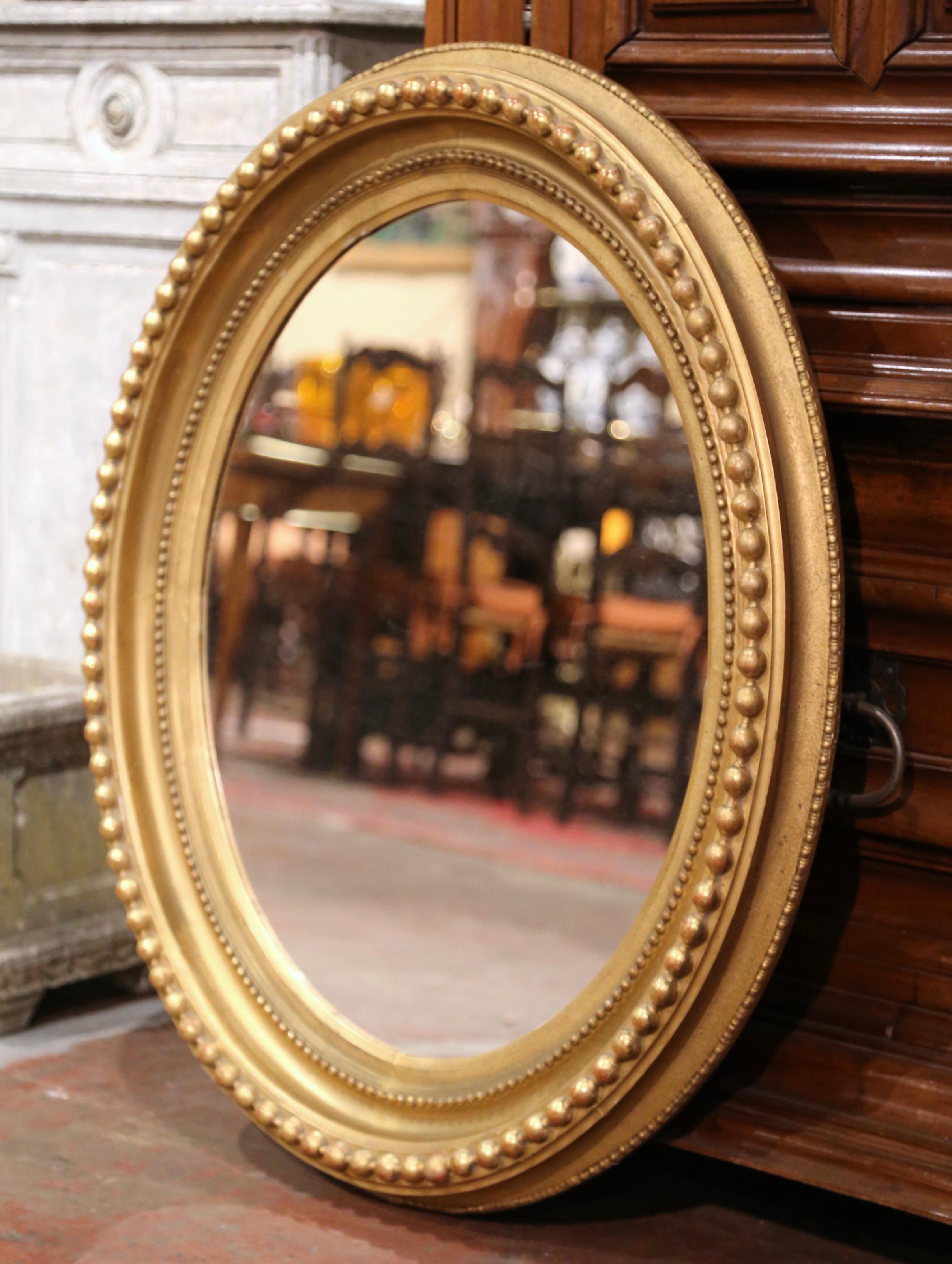 19th Century, French, Napoleon III Carved Giltwood Oval Wall Mirror  For Sale 1