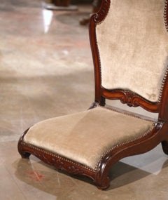 19th Century French Napoleon III Carved Mahogany Prayer Bench with Green Velvet