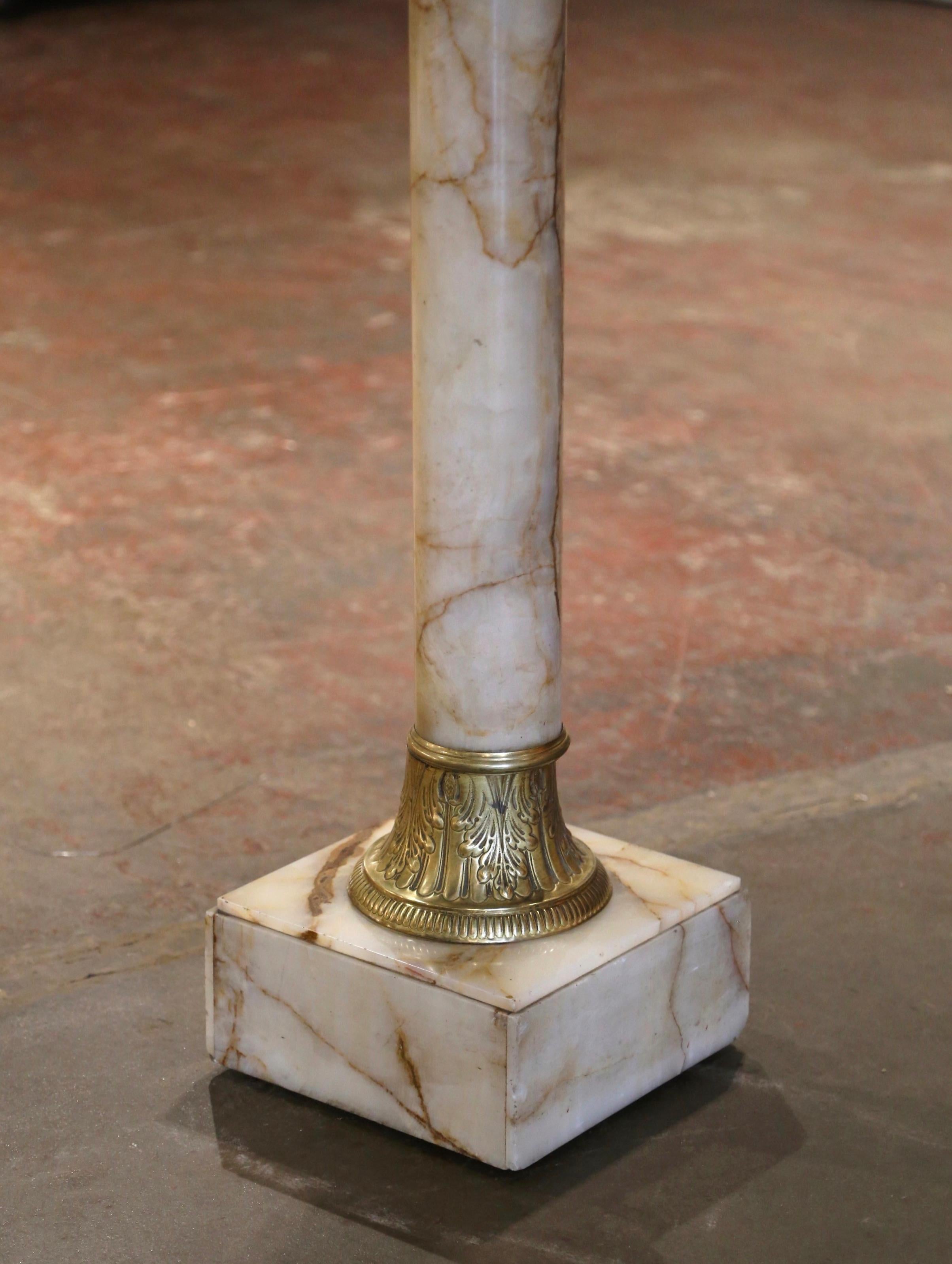 Francese Tavolo con piedistallo Selette in marmo e bronzo intagliato Napoleone III del XIX secolo in vendita