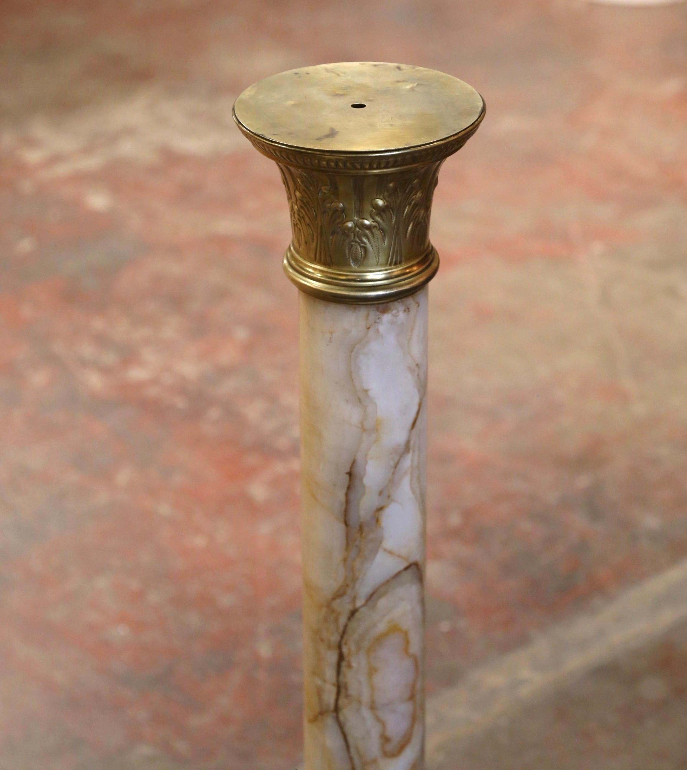 Tavolo con piedistallo Selette in marmo e bronzo intagliato Napoleone III del XIX secolo in vendita 3