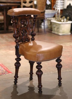 19th Century French Napoleon III Carved Oak and Leather Smoking Chair