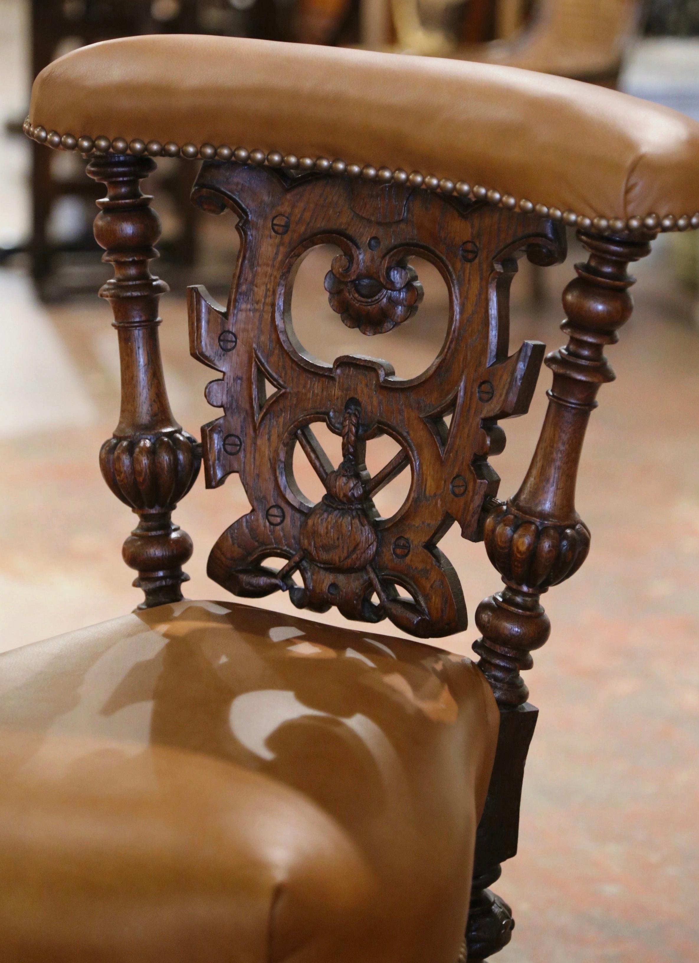 19th Century French Napoleon III Carved Oak and Leather Smoking Chair  For Sale 1