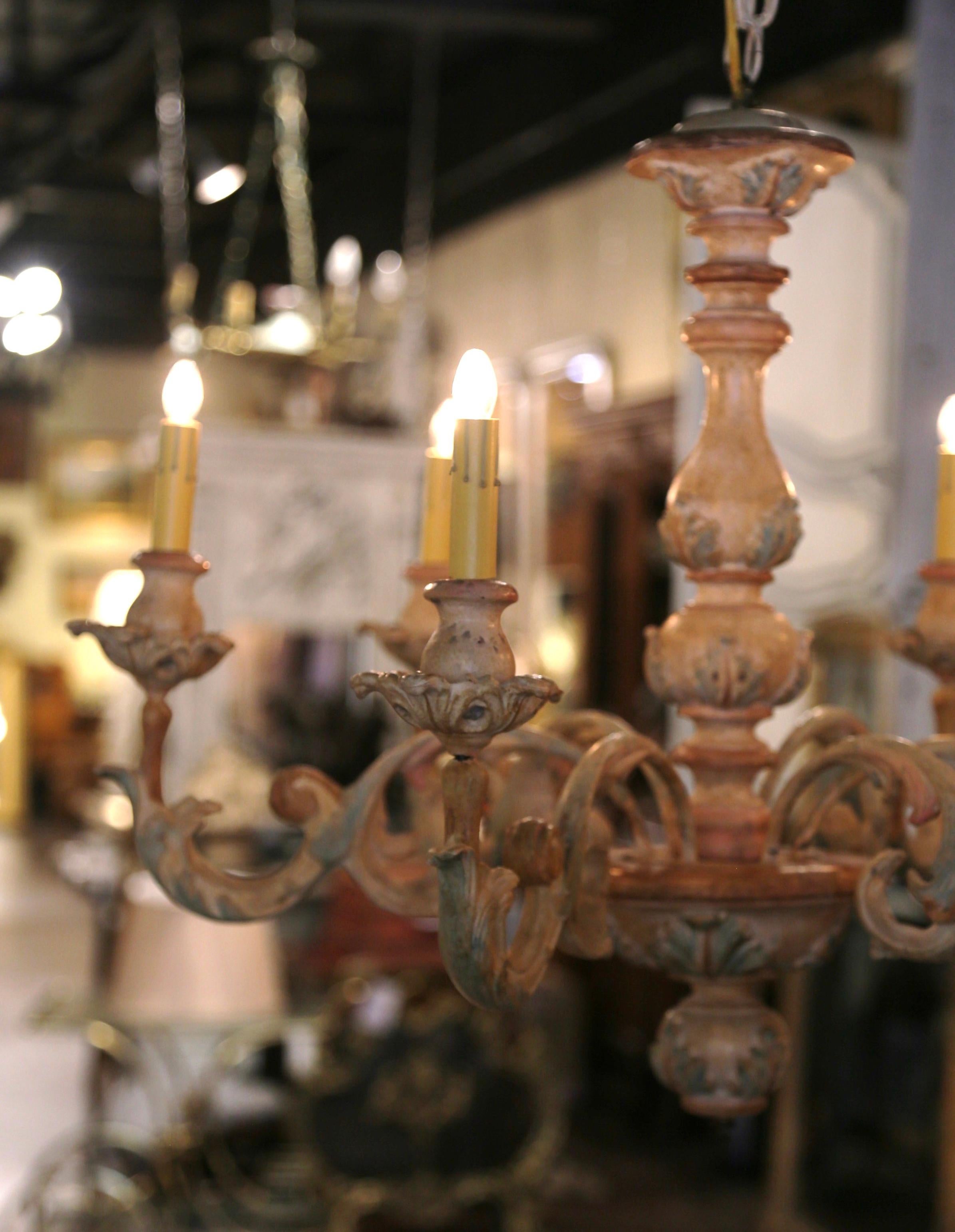 Lampadario a 5 luci intagliato, policromo e dipinto di Napoleone III del XIX secolo In condizioni ottime in vendita a Dallas, TX