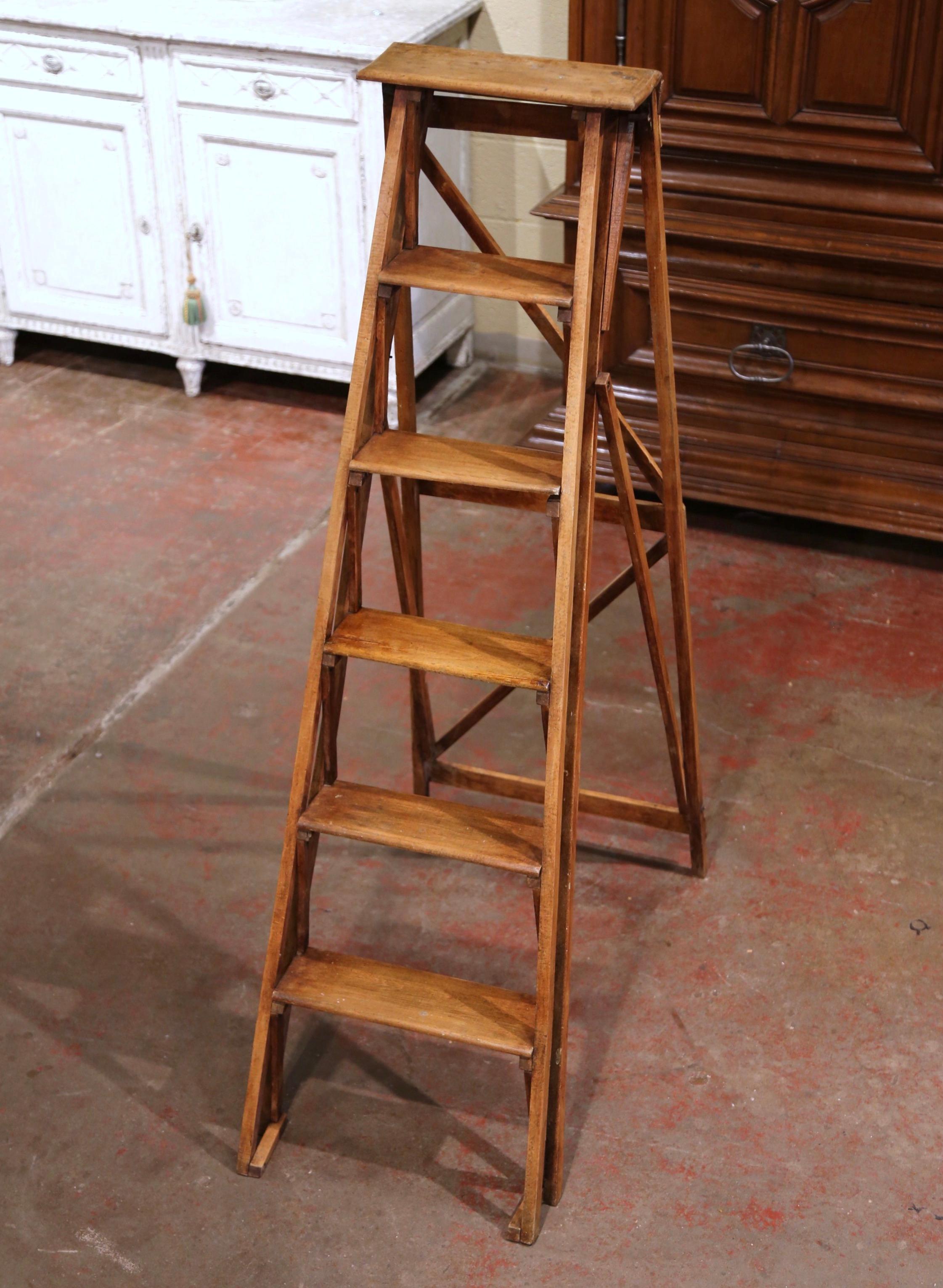 Iron 19th Century French Napoleon III Carved Walnut Folding Library Six-Step Ladder