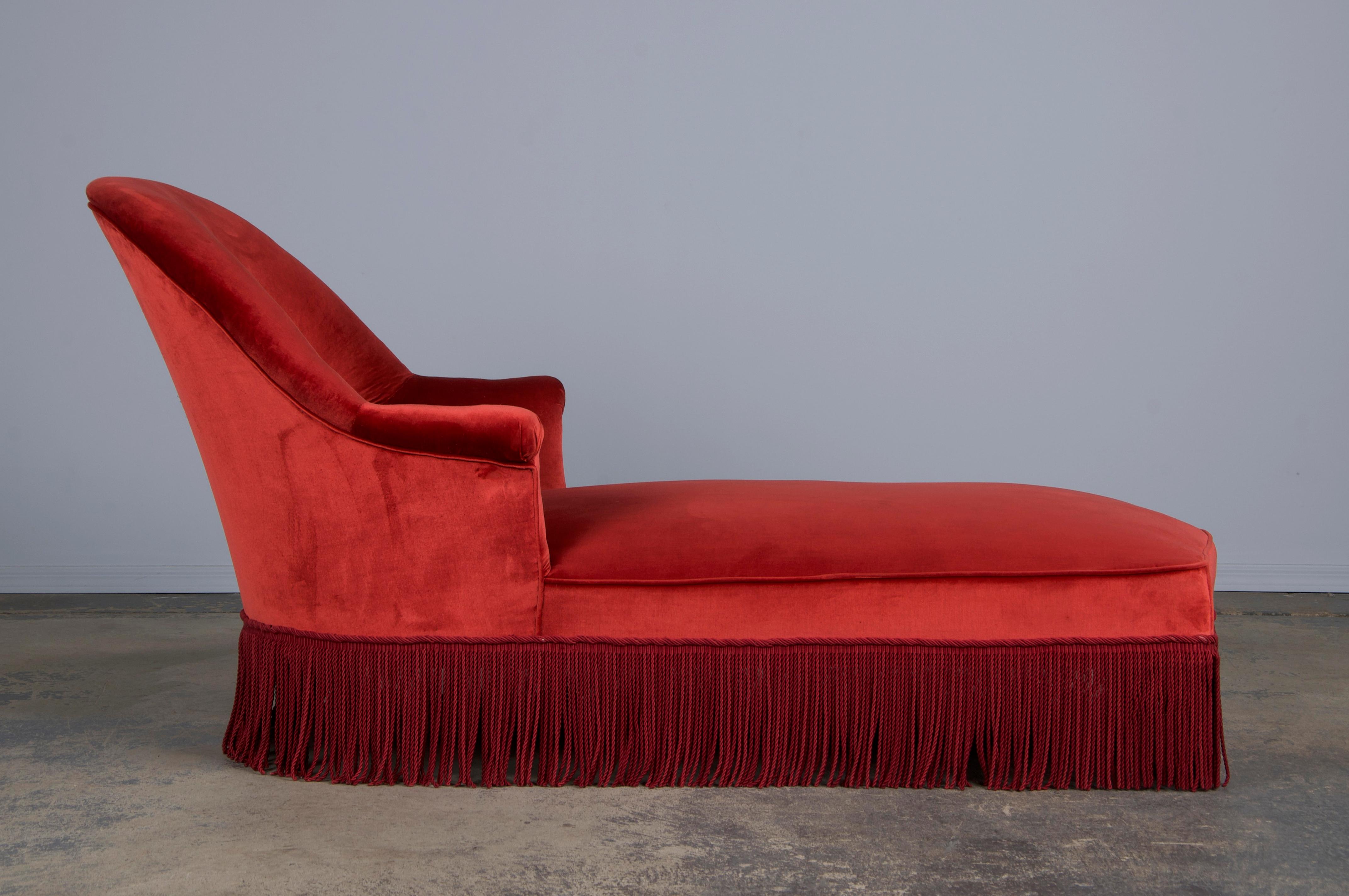 19th Century French Napoleon III Chaise Lounge W/ Red Velvet For Sale 3