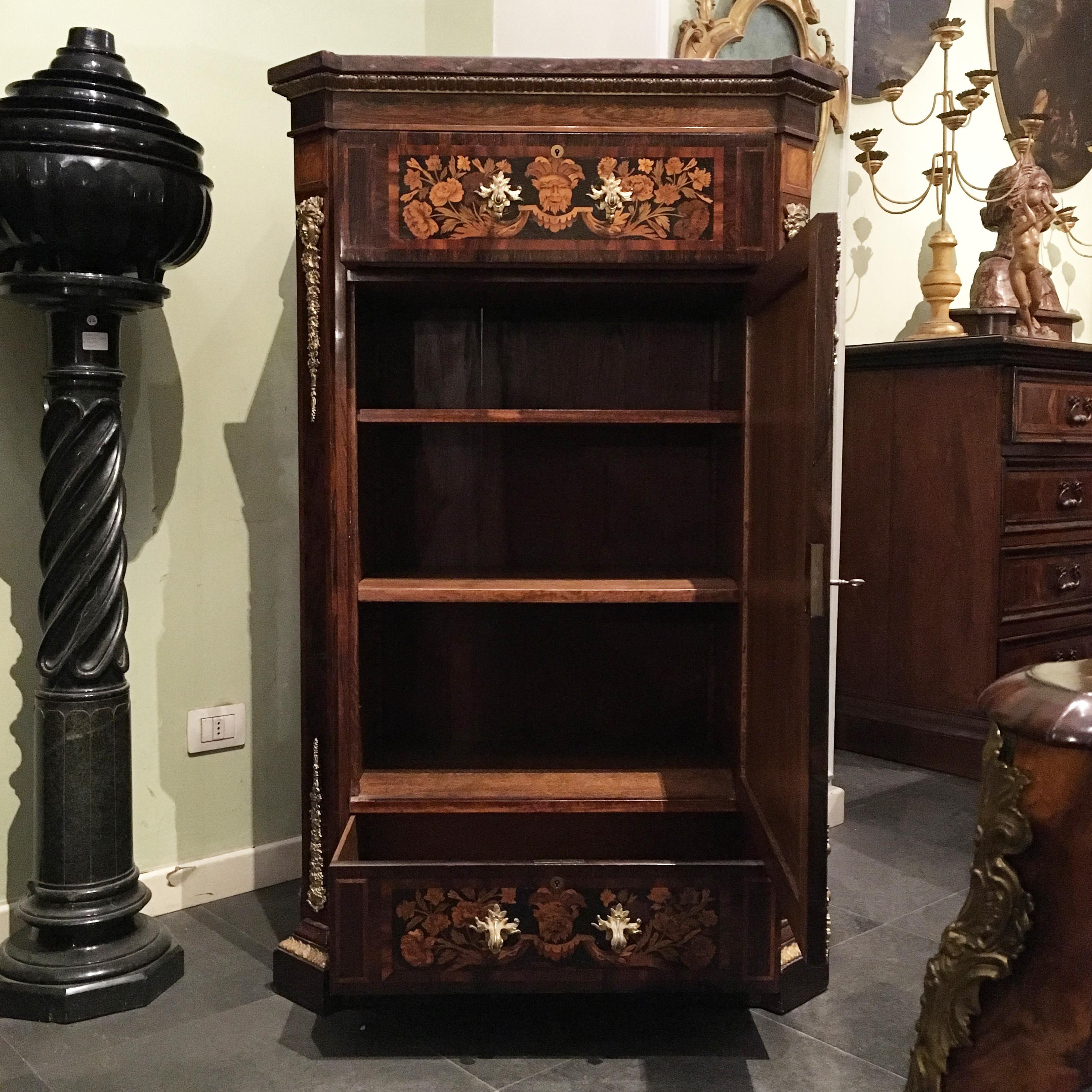 19th Century French Napoleon III Credenza in Rosewood, Palisander and Walnut For Sale 11