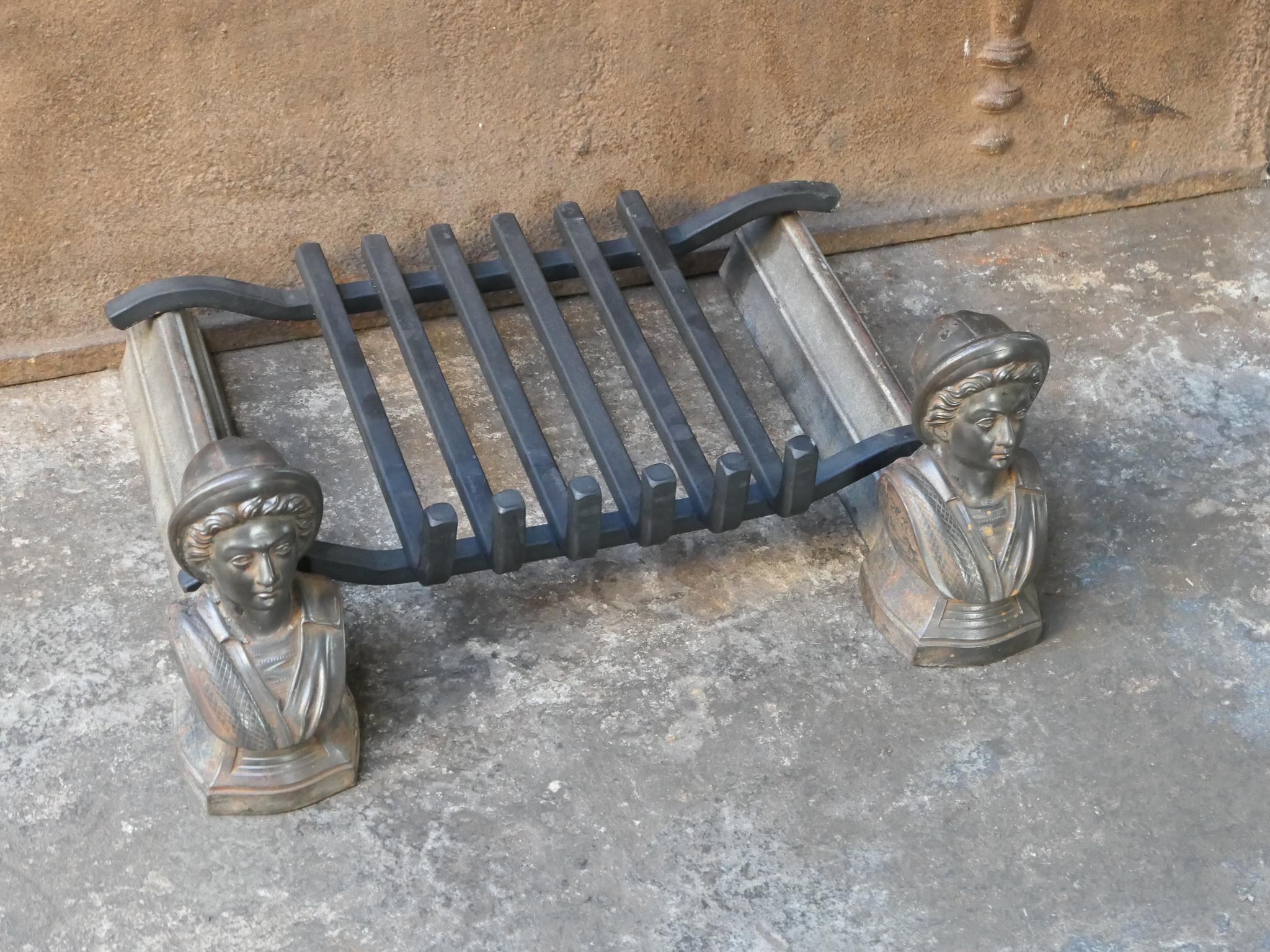 19th Century French Napoleon III Fire Grate, Fireplace Grate For Sale 3