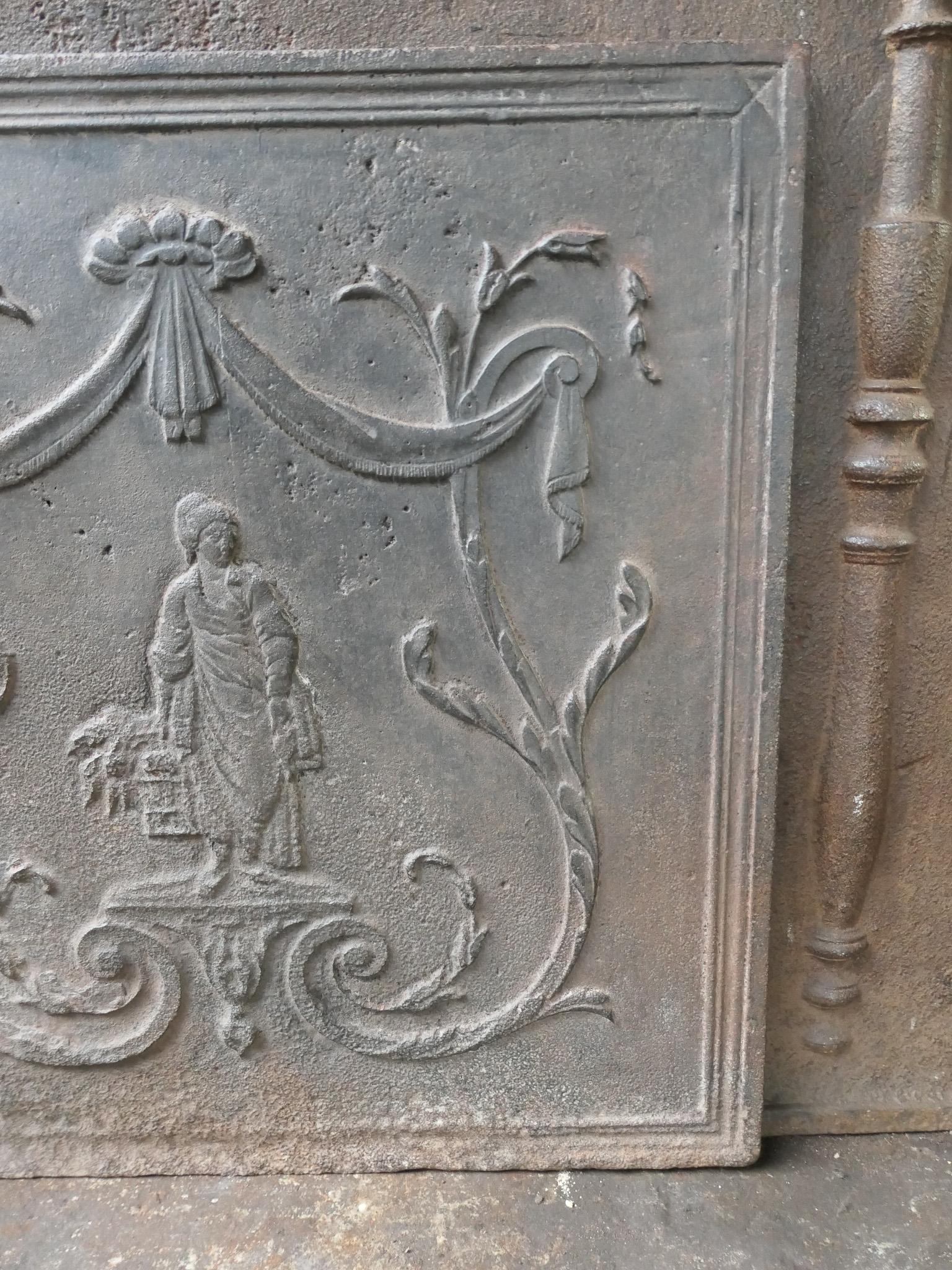 Plaque de cheminée / dosseret Napoléon III français du 19e siècle en vente 3