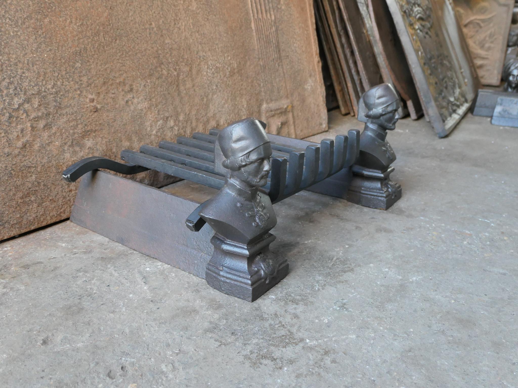 19th Century French Napoleon III Fireplace Log Grate For Sale 6