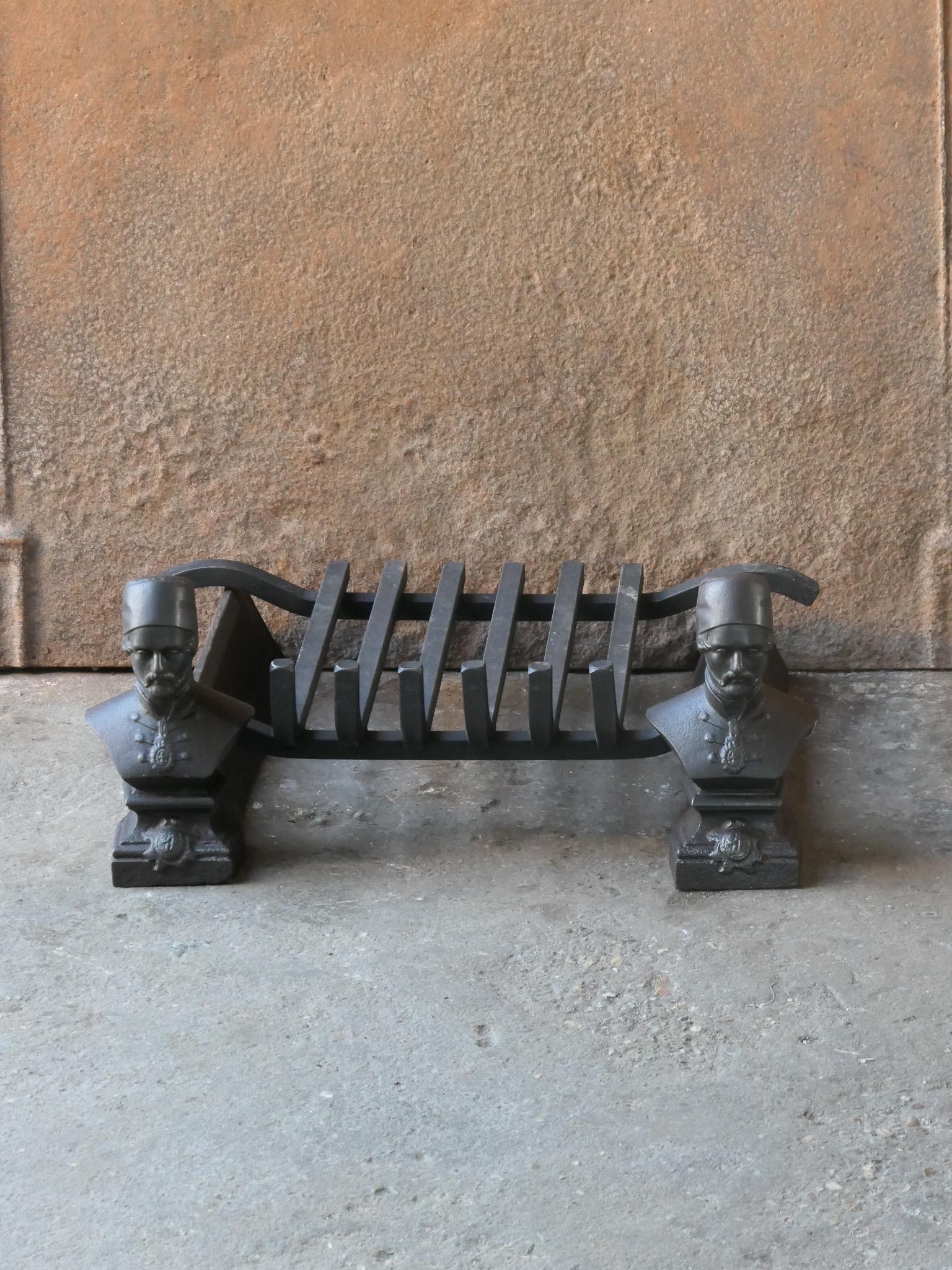 19th Century French Napoleon III Fireplace Log Grate In Good Condition For Sale In Amerongen, NL