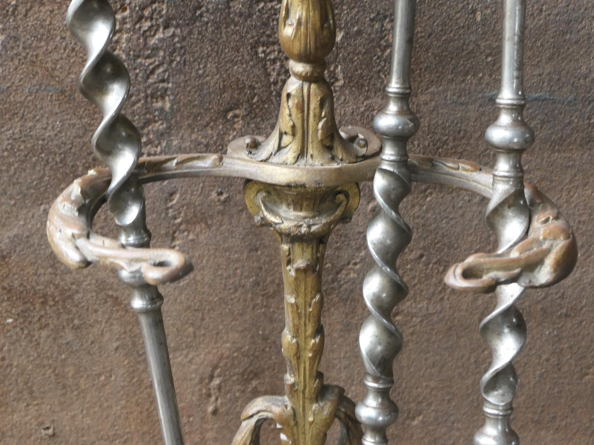 Set di strumenti per caminetto francese Napoleone III del XIX secolo in vendita 3