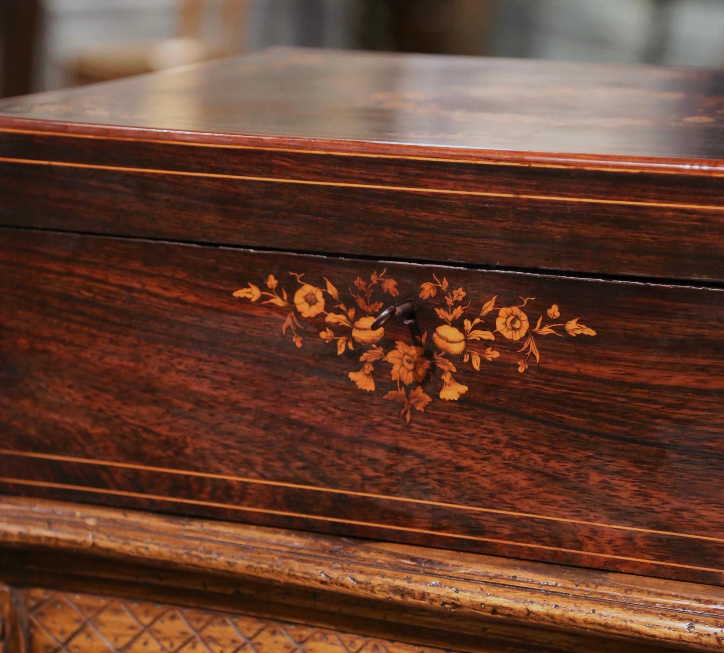 Hand-Crafted 19th Century French Napoleon III Floral Inlaid Rosewood Decorative Jewelry Box For Sale