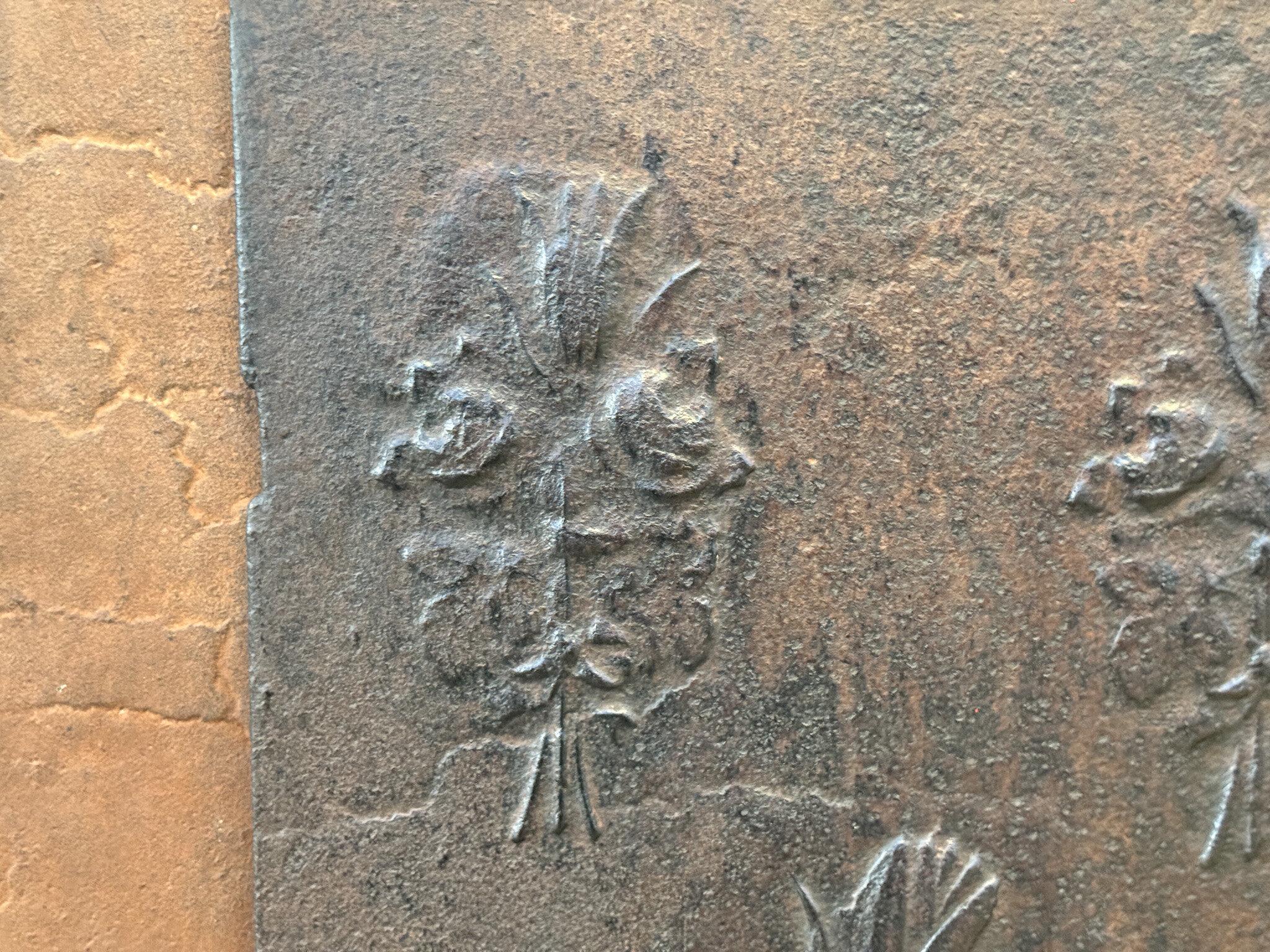 Cesto di fiori francese di Napoleone III del XIX secolo in vendita 1