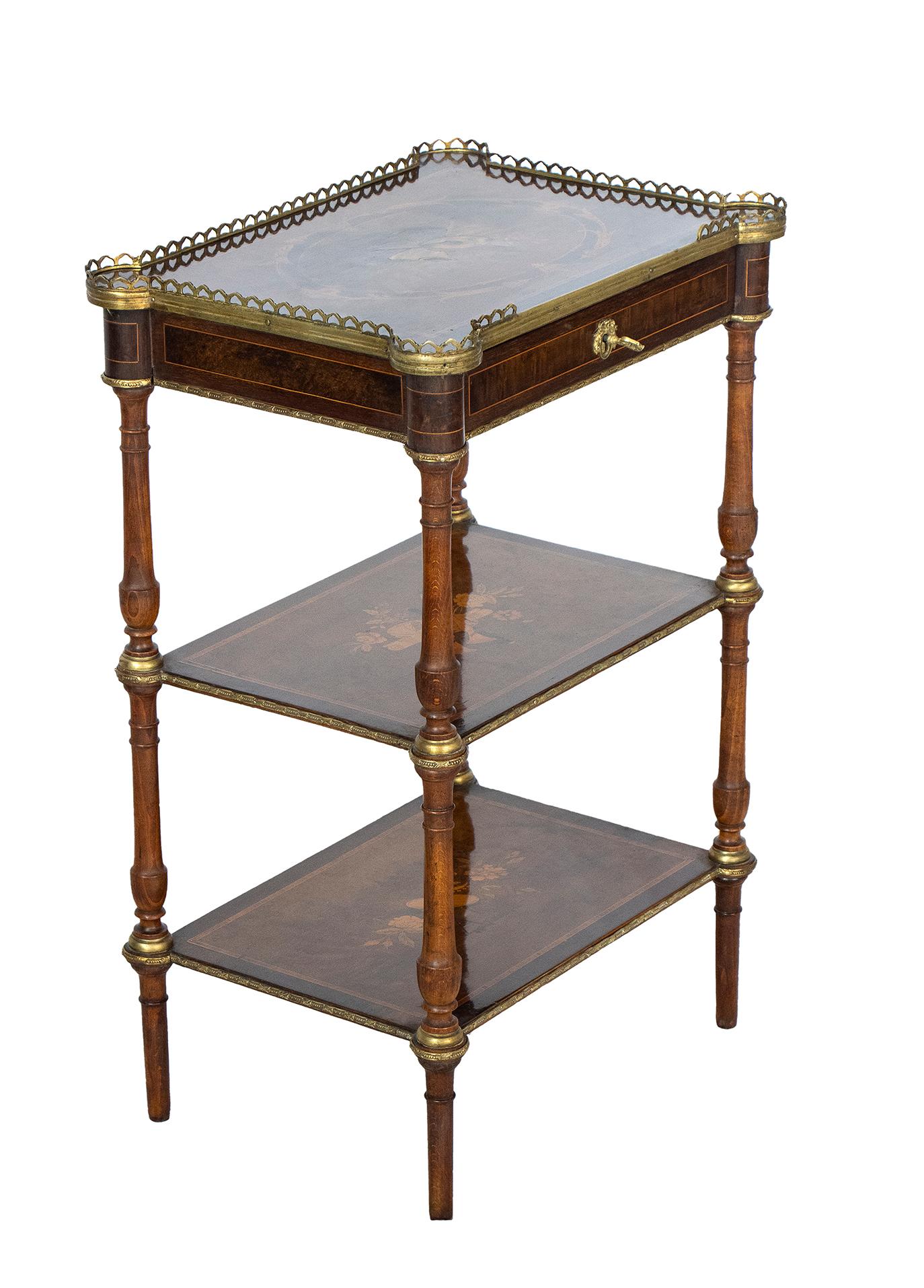 19th Century French Napoleon III° Fruitwood Inlay Etagere  Side Table  In Good Condition In Roma, RM