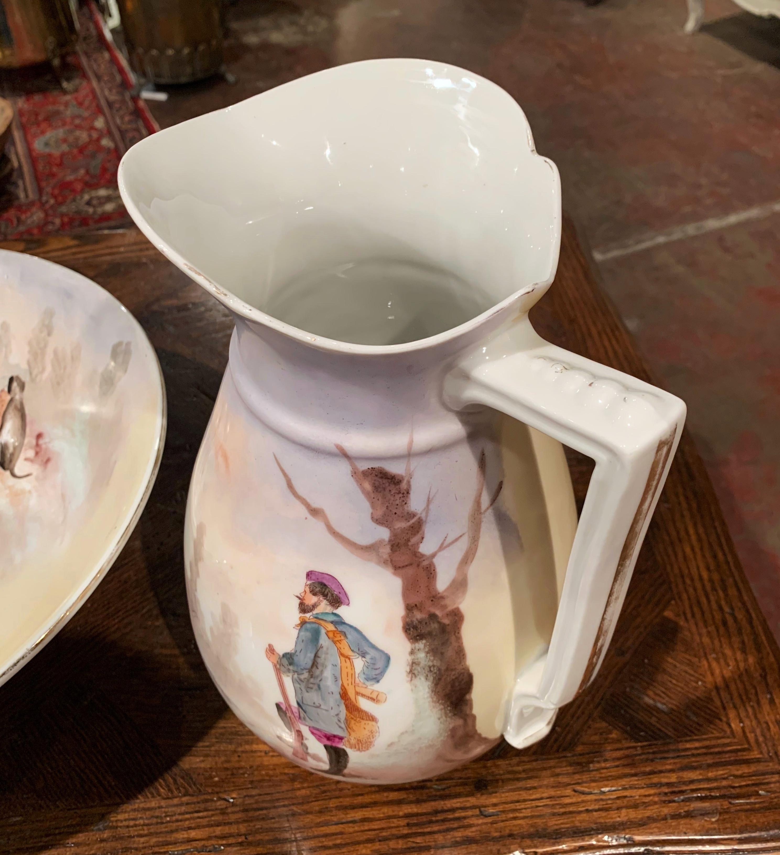 19th Century French Napoleon III Hand Painted Ceramic Wash Bowl and Pitcher In Excellent Condition In Dallas, TX