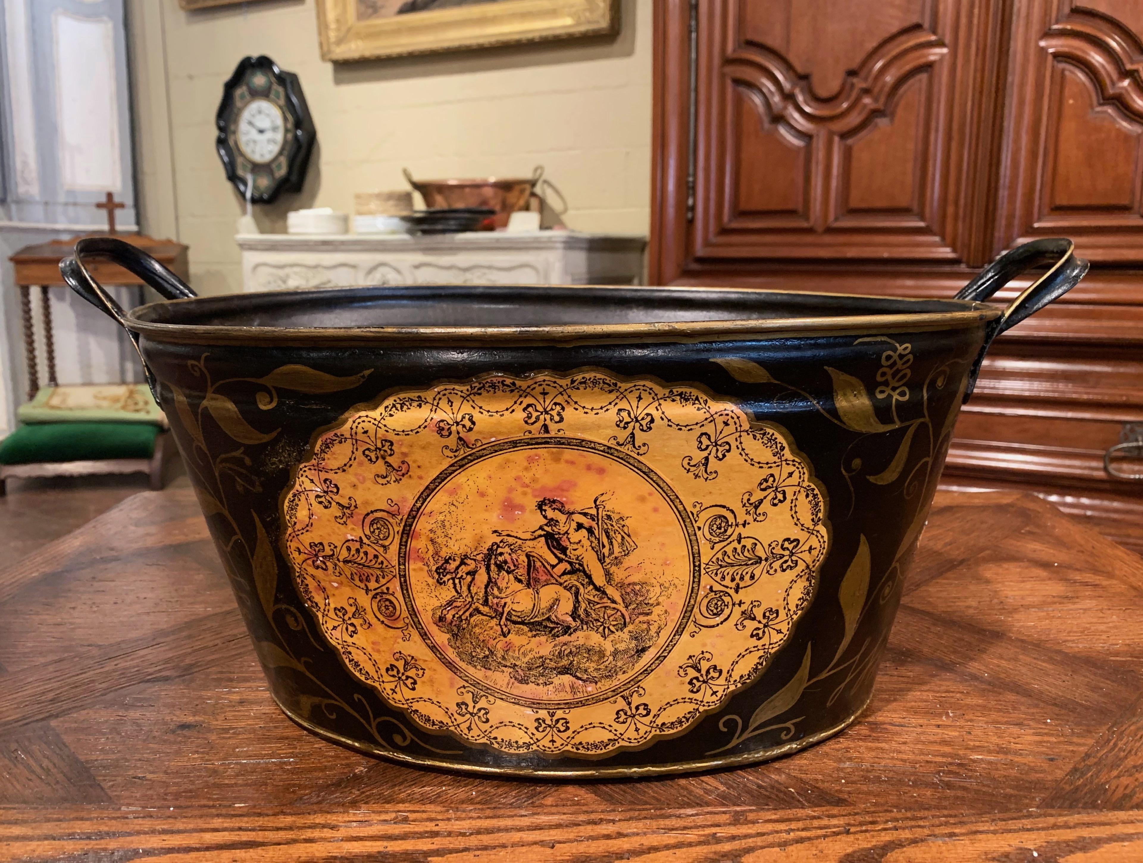 19th Century French Napoleon III Hand Painted Tole Basket In Excellent Condition In Dallas, TX