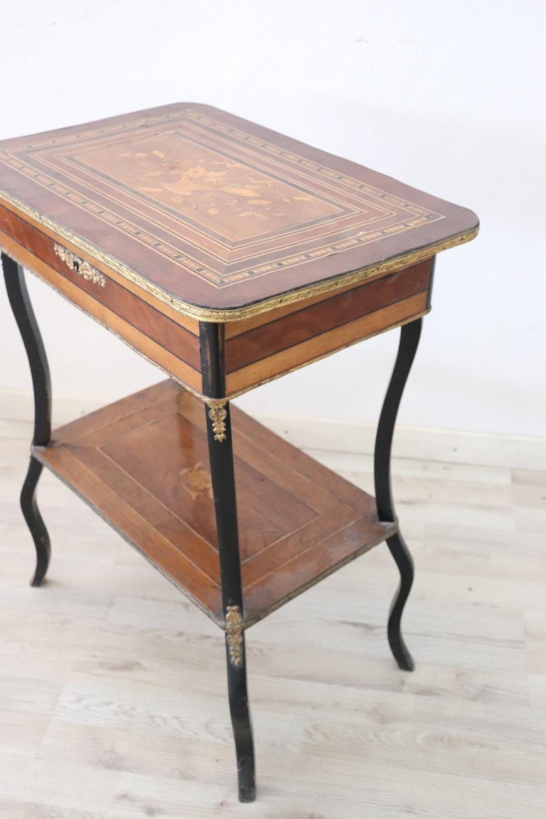 19th Century French Napoleon III Inlaid Wood with Golden Bronzes Vanities Table For Sale 5