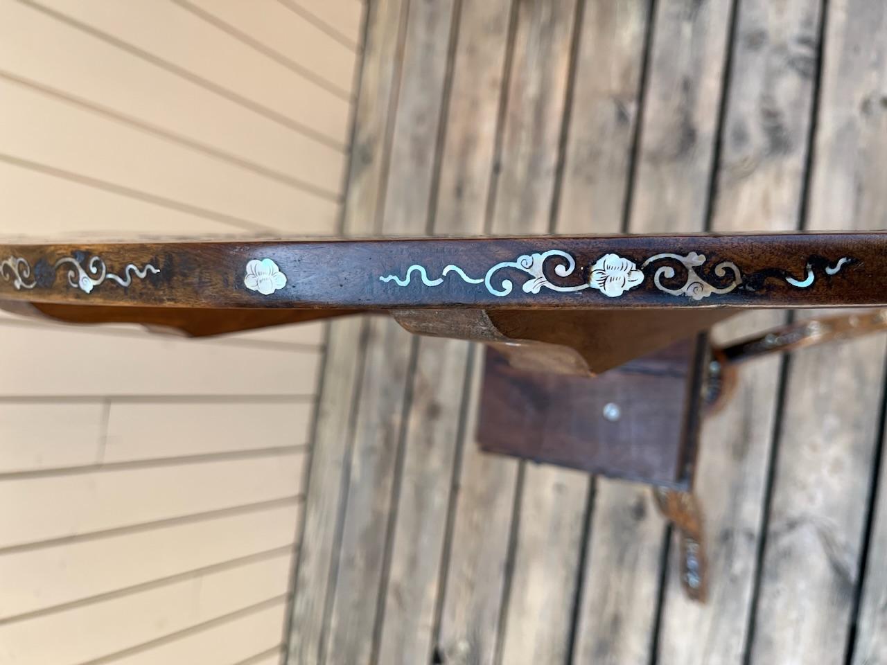 19th century French Napoleon III Inlay and Walnut Gueridon, 1870s en venta 12