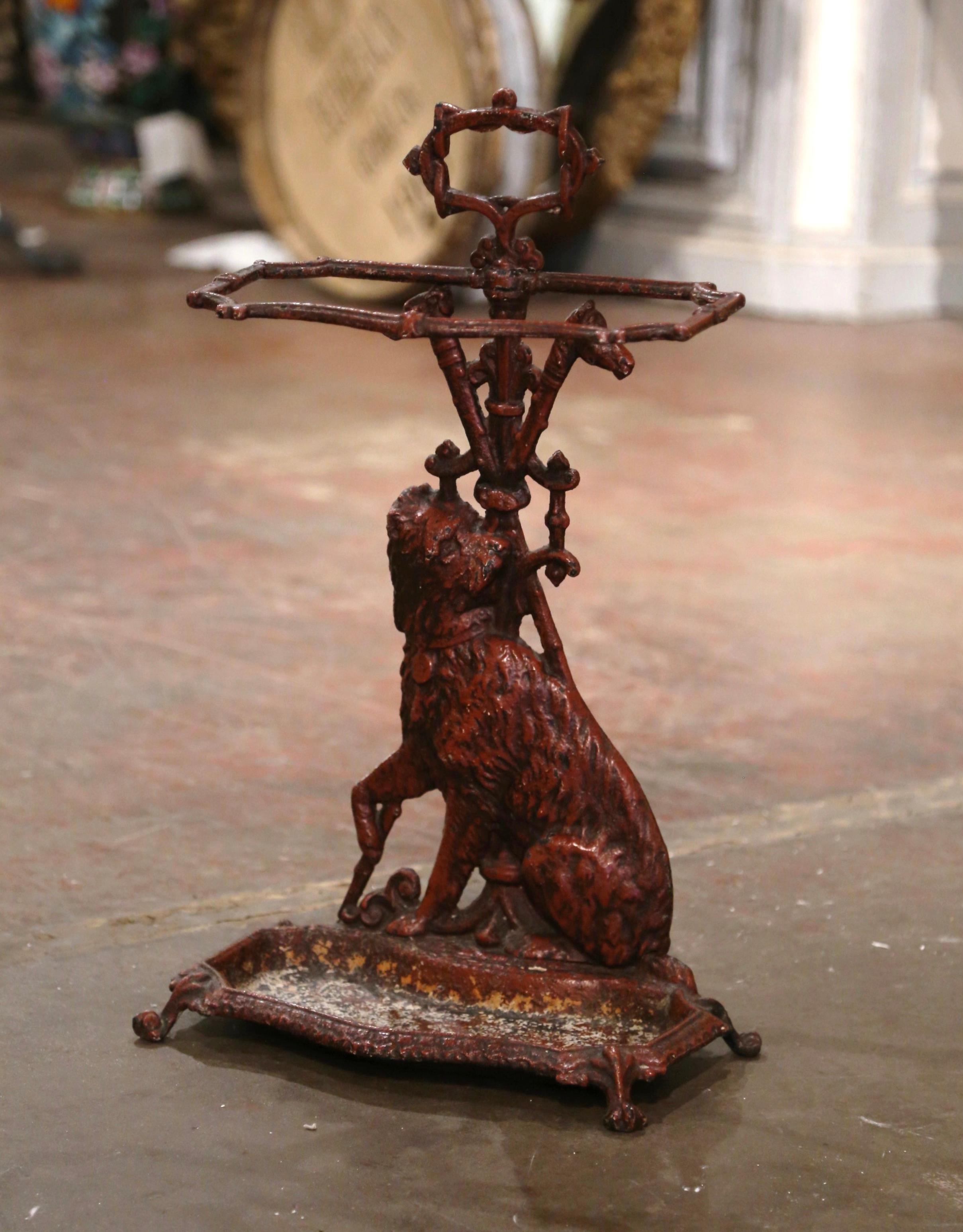 19th Century French Napoleon III Iron Umbrella Stand with Dog Motif For Sale 1
