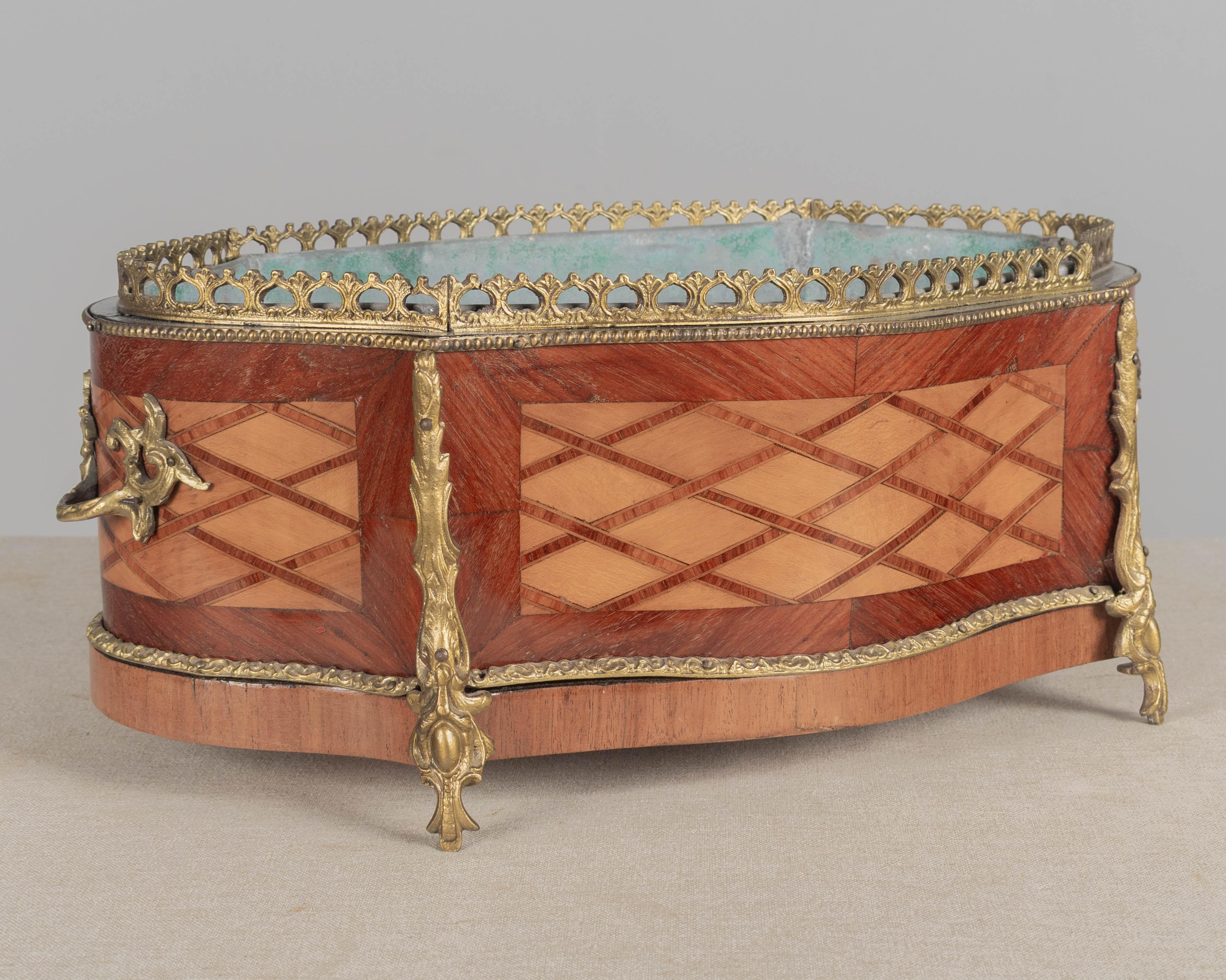Napoleone III 19th Century French Napoleon III Jardinière or Cachepot in vendita