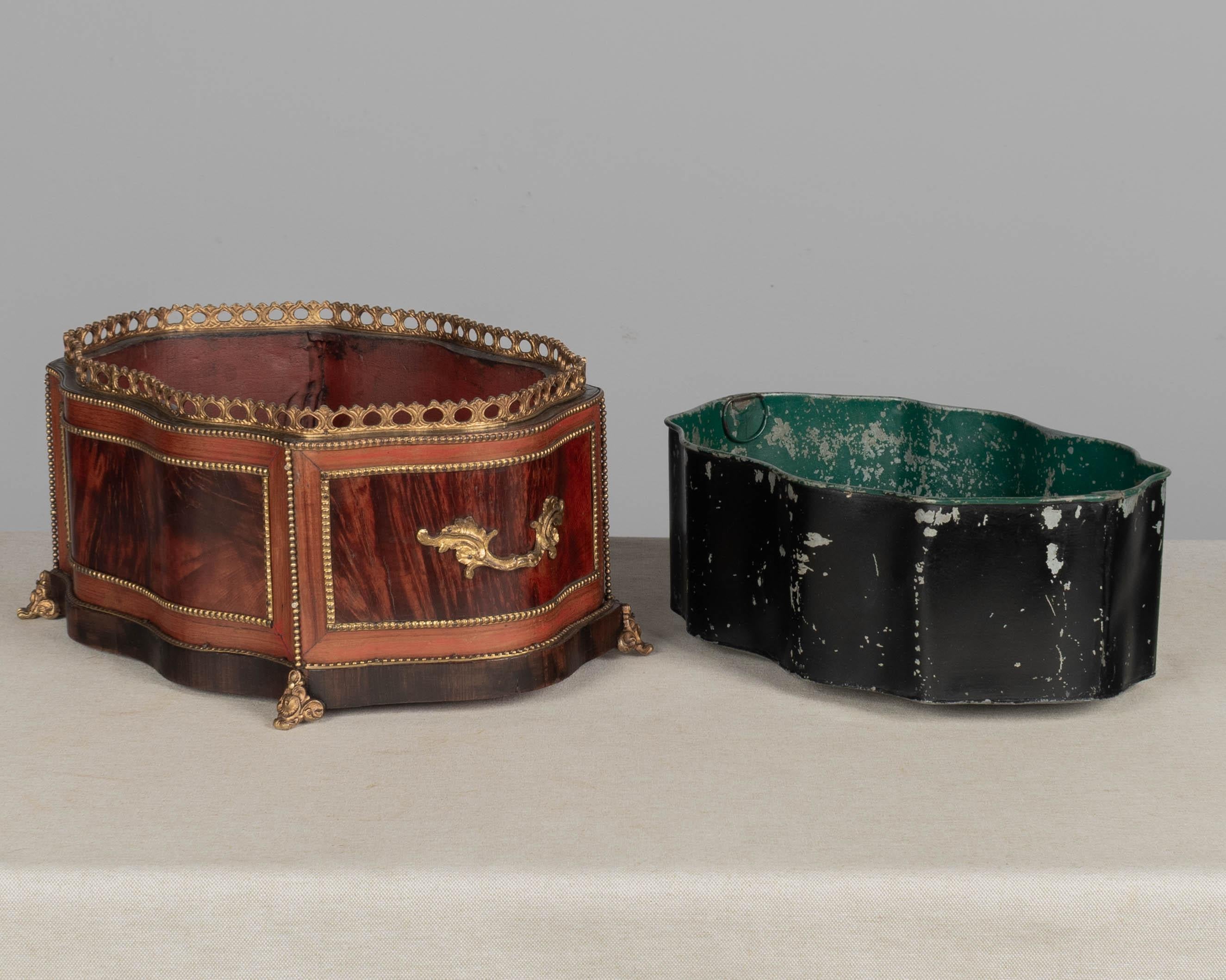 19th Century French Napoleon III Jardinière or Planter in vendita 4