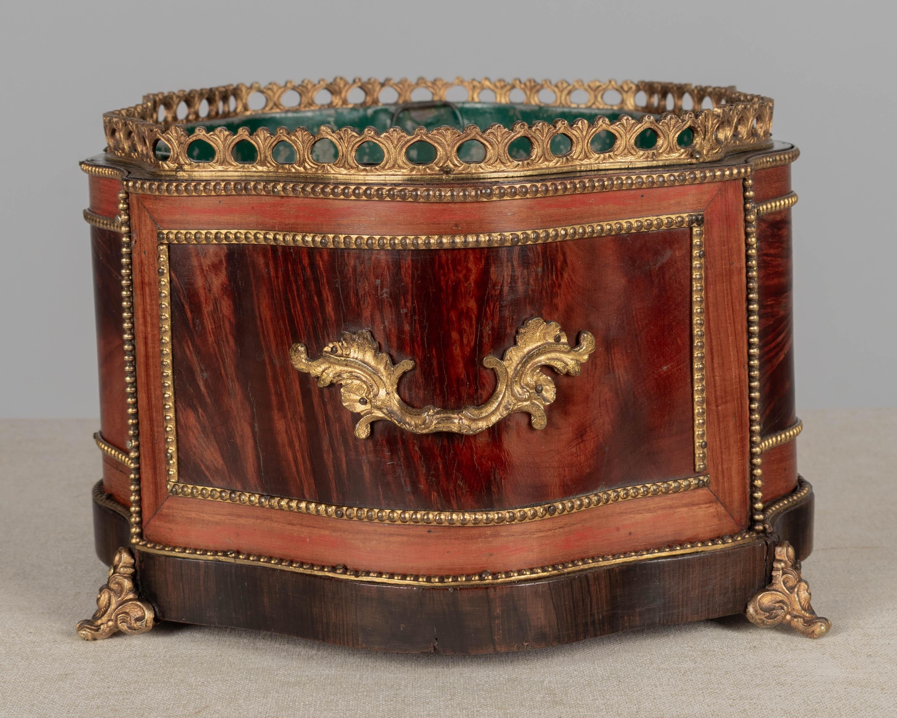 19th Century French Napoleon III Jardinière or Planter in vendita 1