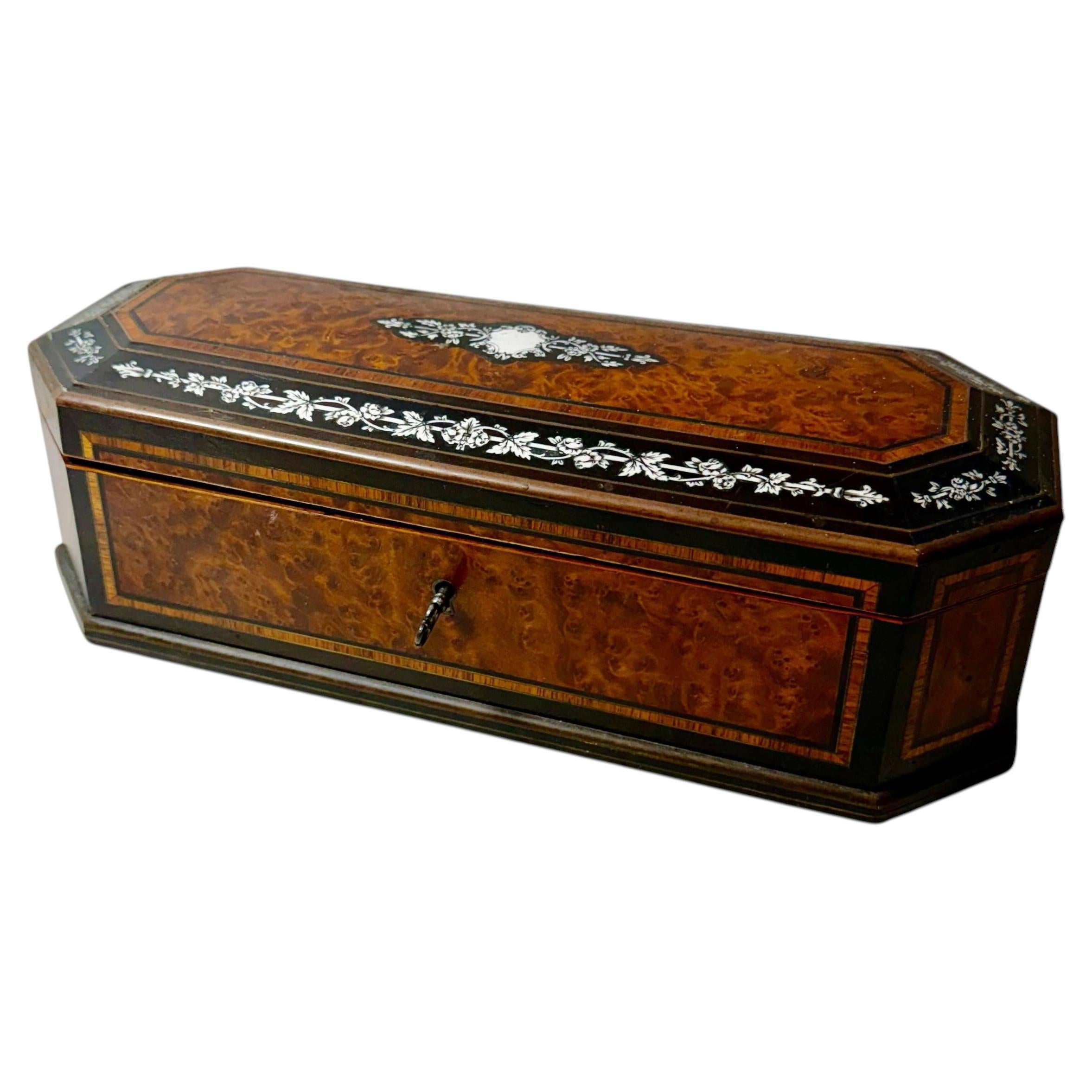 19th Century French Napoleon III Jewelry Box with Original Key
