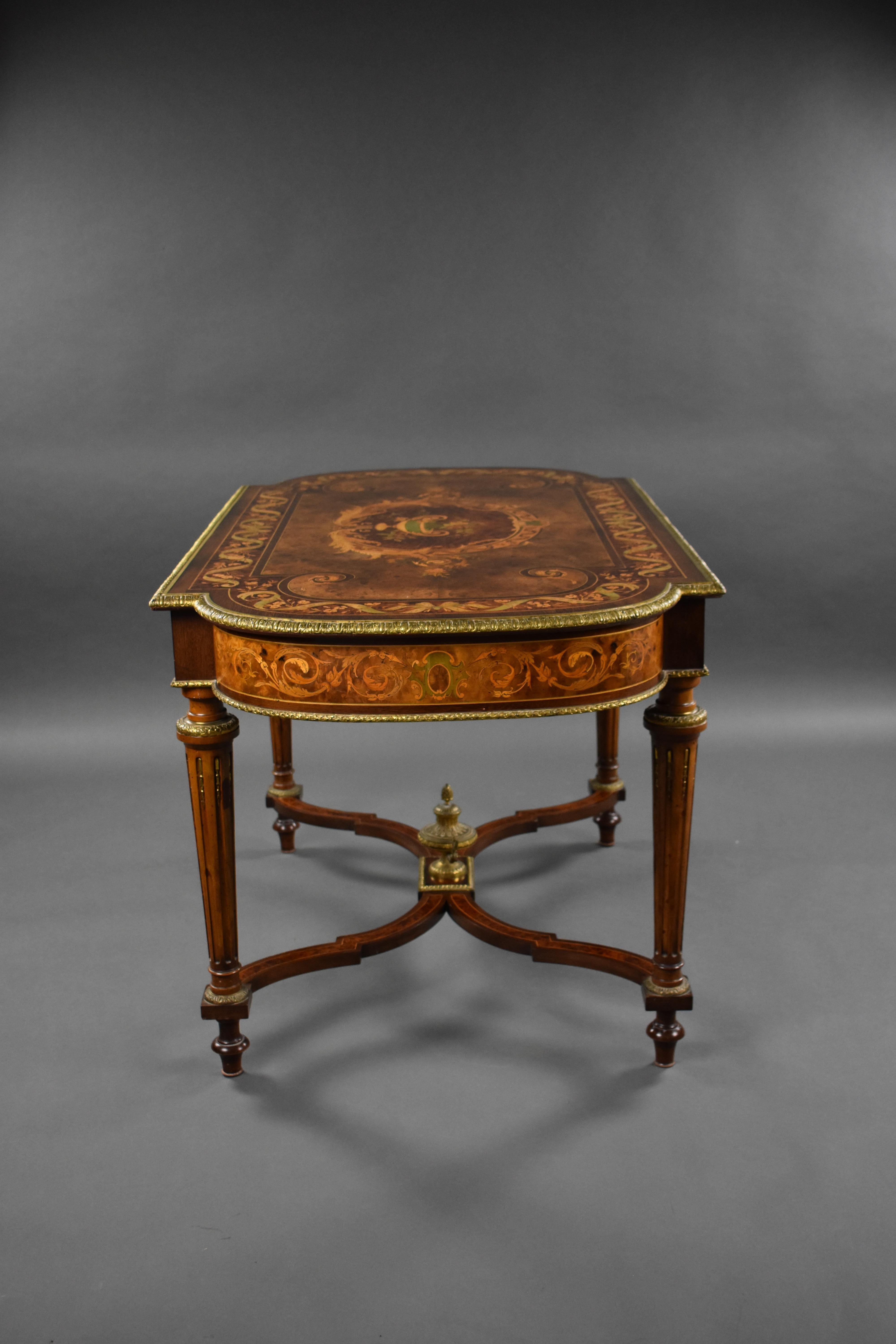 19th Century French Napoleon III Marquetry Centre Table For Sale 5