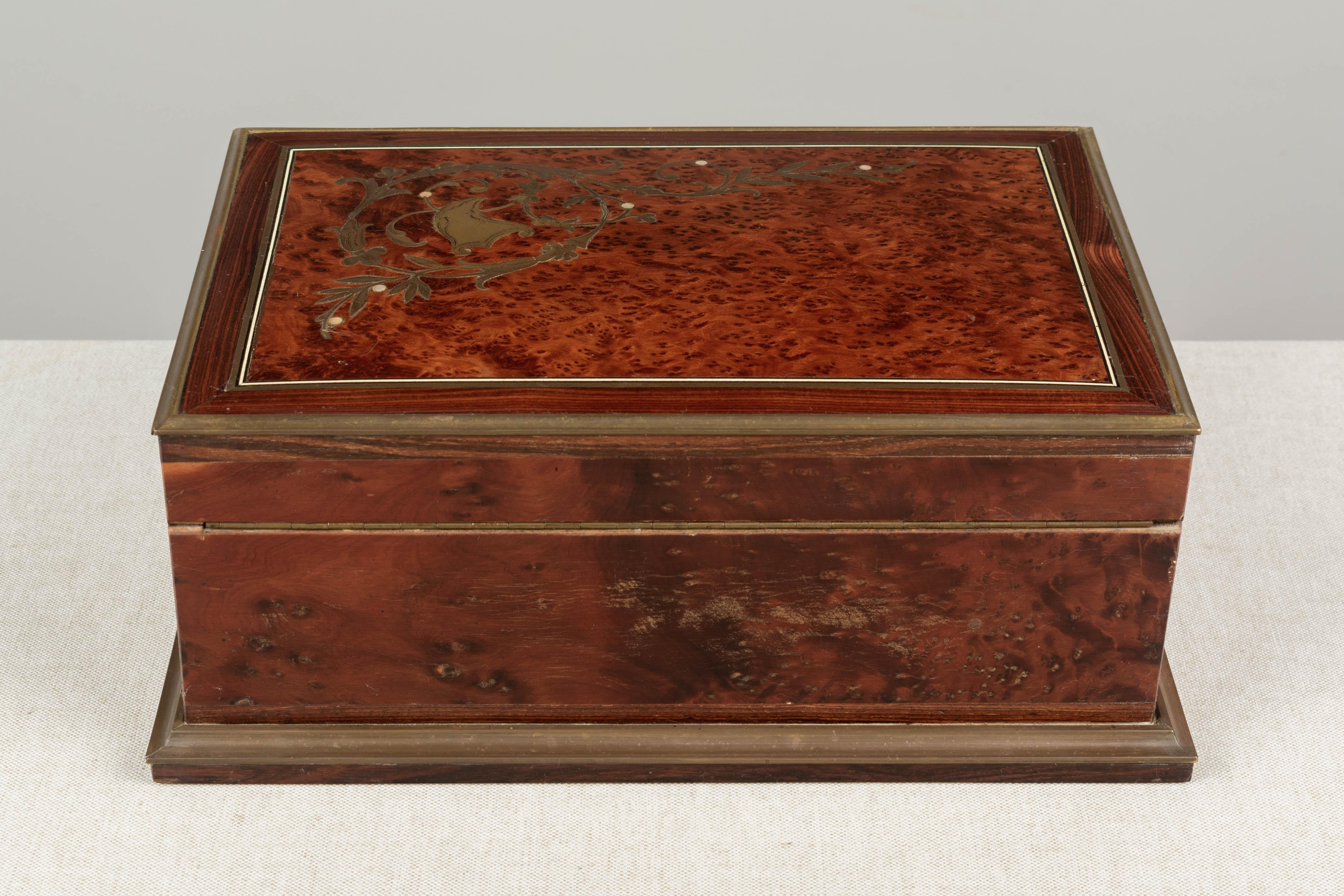 19th Century French Napoleon III Marquetry Sewing Box For Sale 1