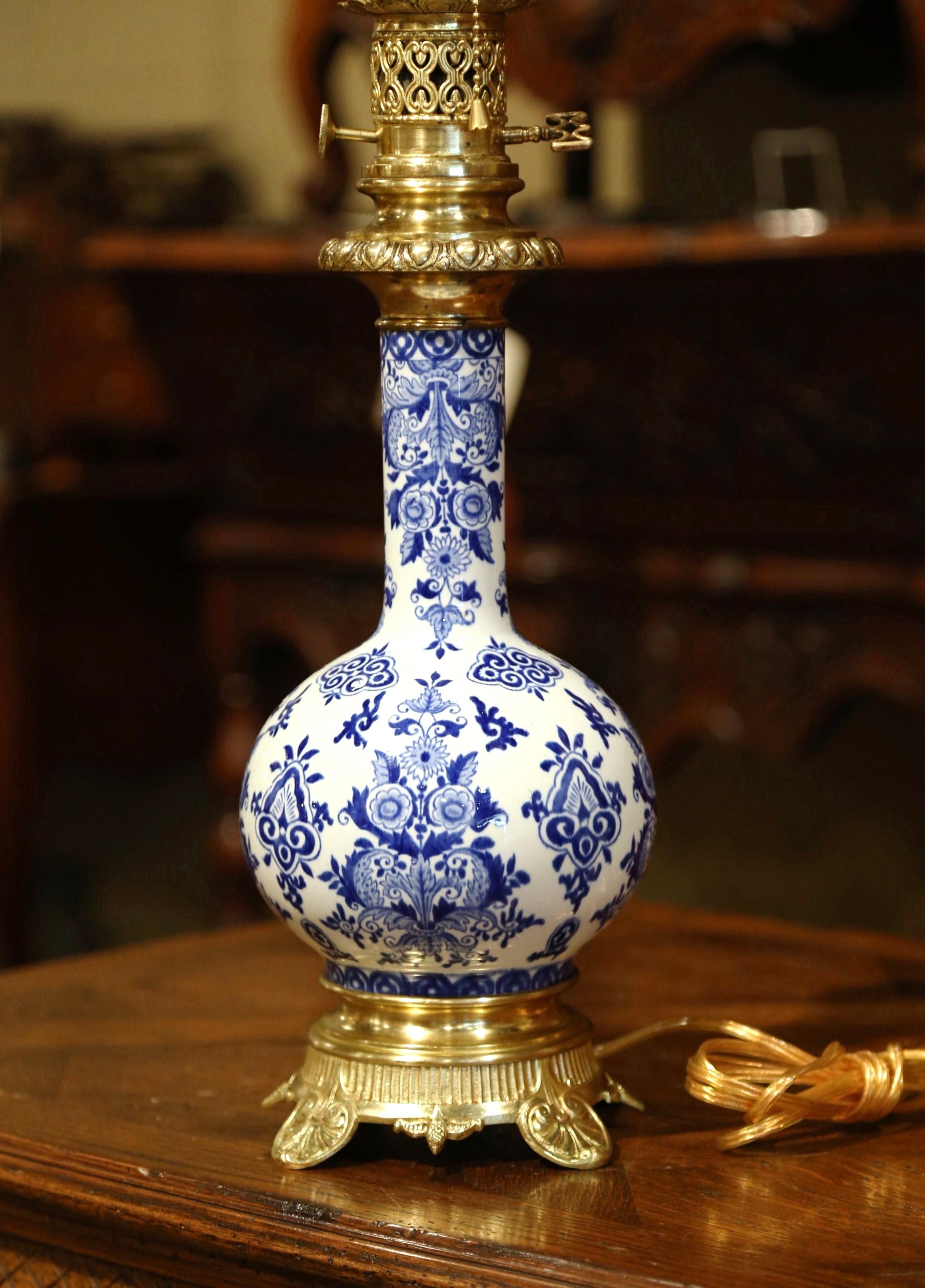 19th Century French Napoleon III Painted Porcelain and Bronze Converted Oil Lamp 3