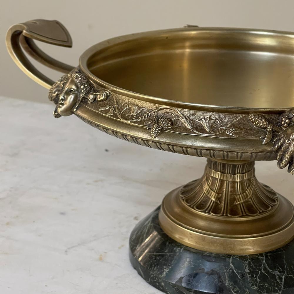 19th Century French Napoleon III Period Bronze Centerpiece on Marble Base For Sale 11