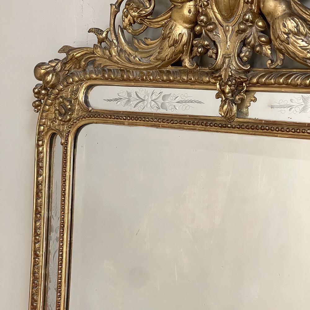 19th Century French Napoleon III Period Gilded Mirror For Sale 8